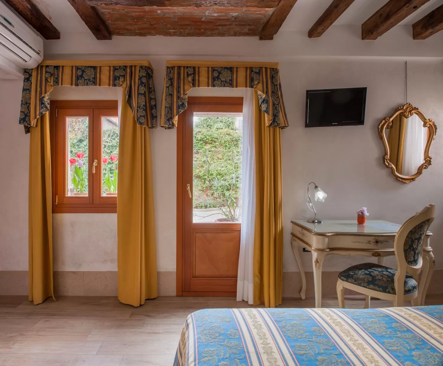 Decorative detail in Hotel Il Mercante di Venezia