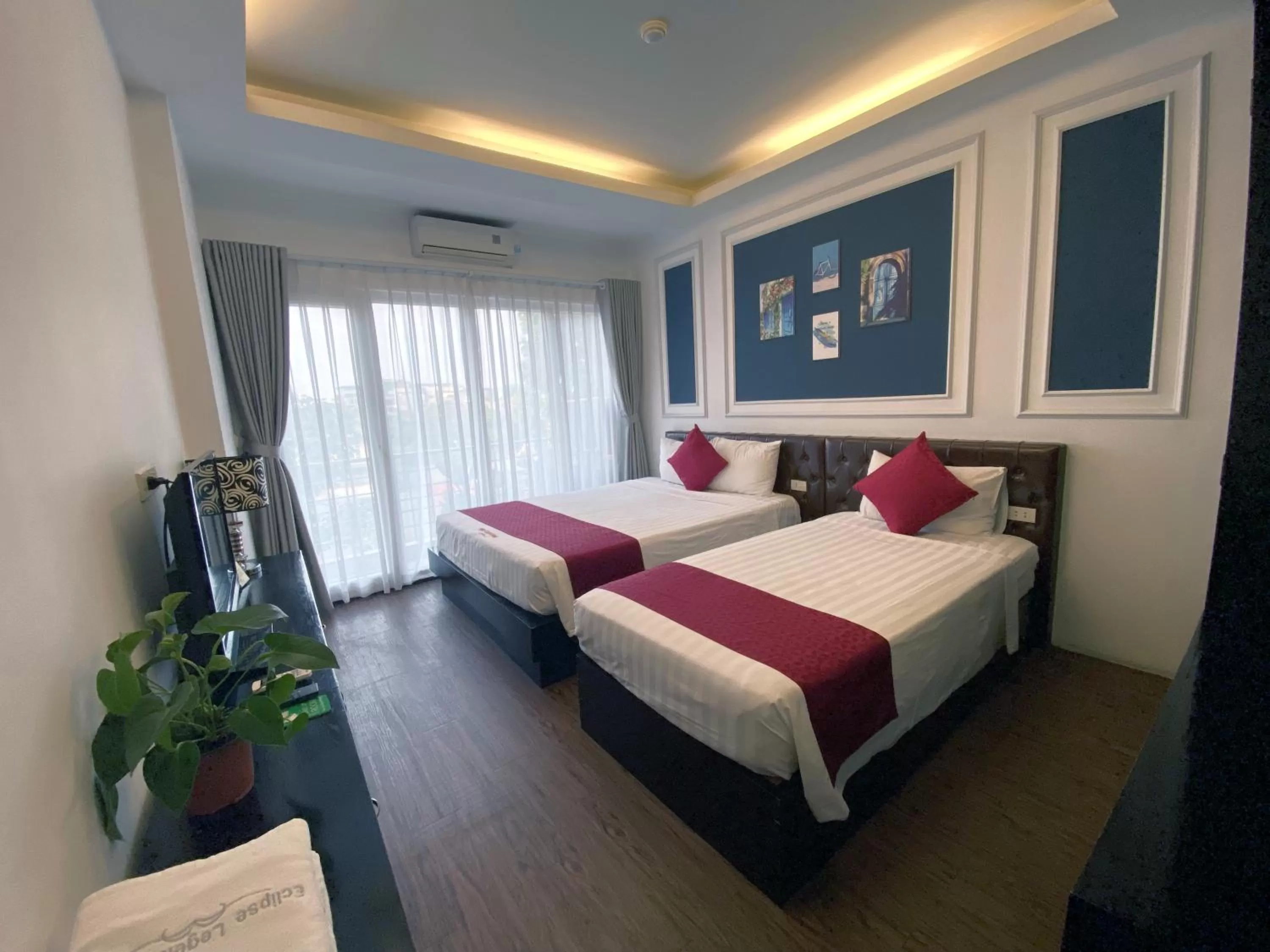 Bed in Eclipse Legend Hotel