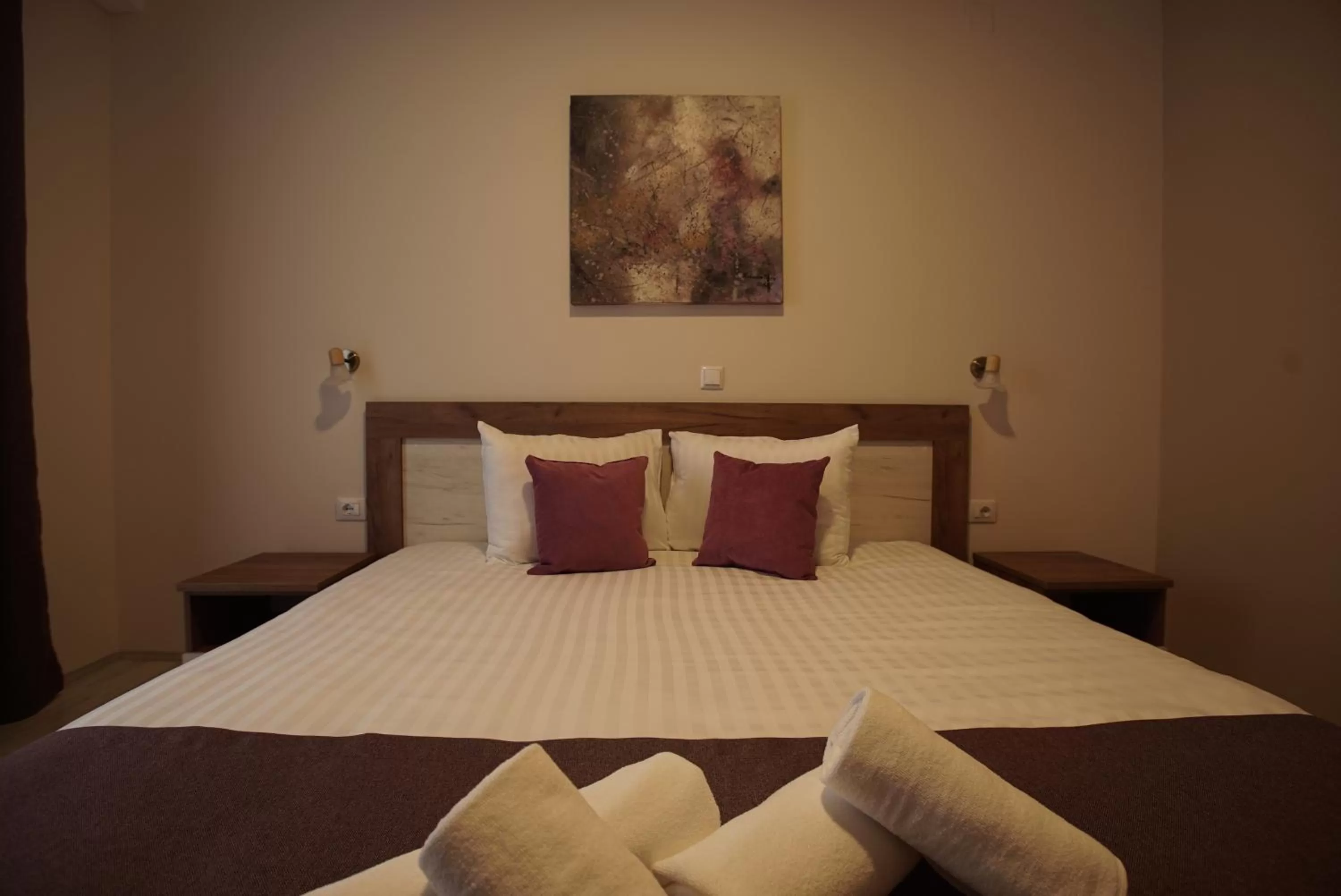 Bed in Boulevard Apartments