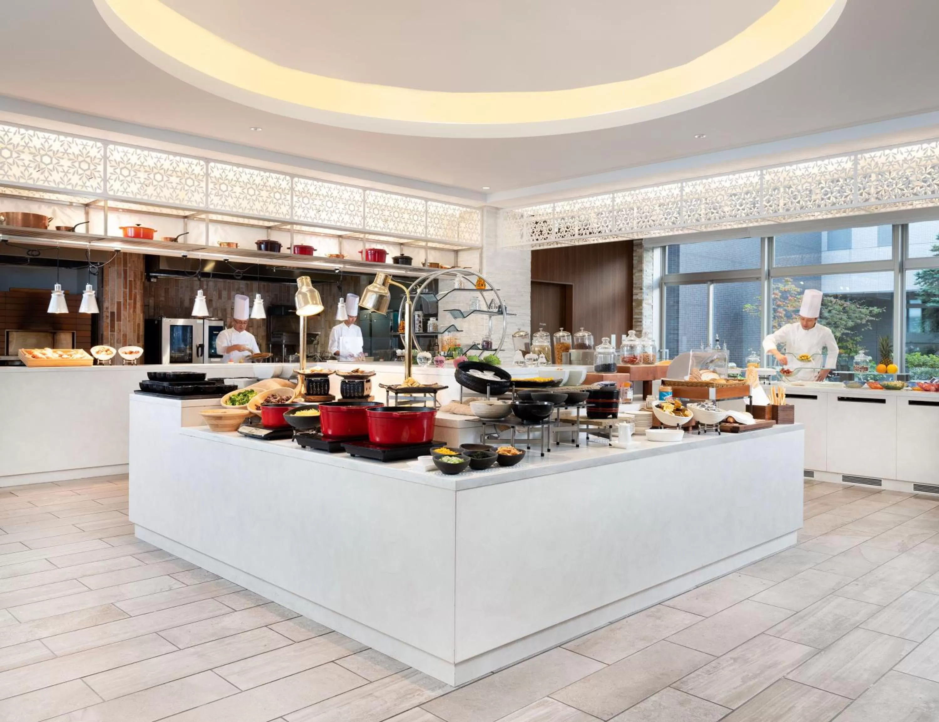 Restaurant/places to eat in ANA Crowne Plaza Chitose by IHG