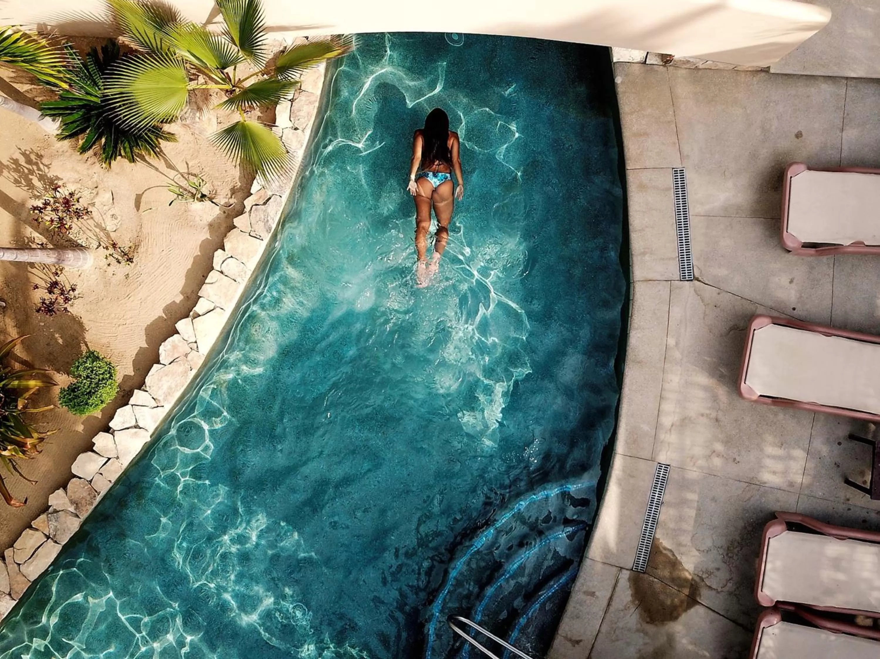 Swimming Pool in Cerritos Beach Inn