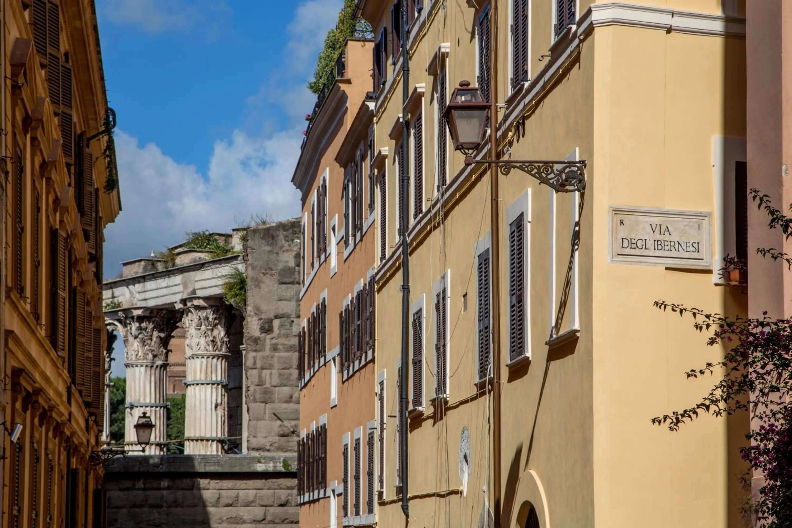 Facade/entrance in The Inn at the Roman Forum Luxury Collection - The Inn At The Roman Forum