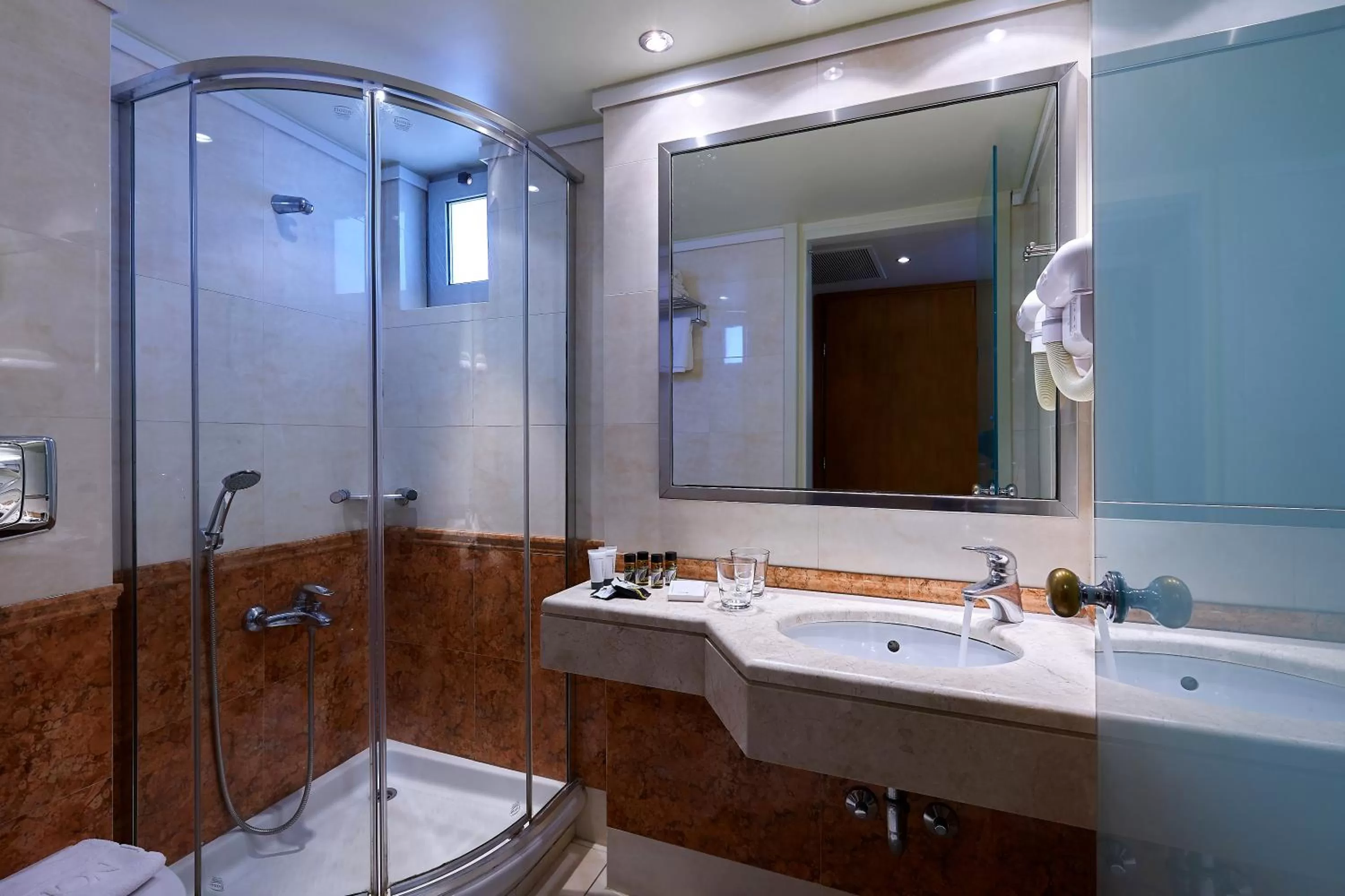 Bathroom in Atrion Hotel