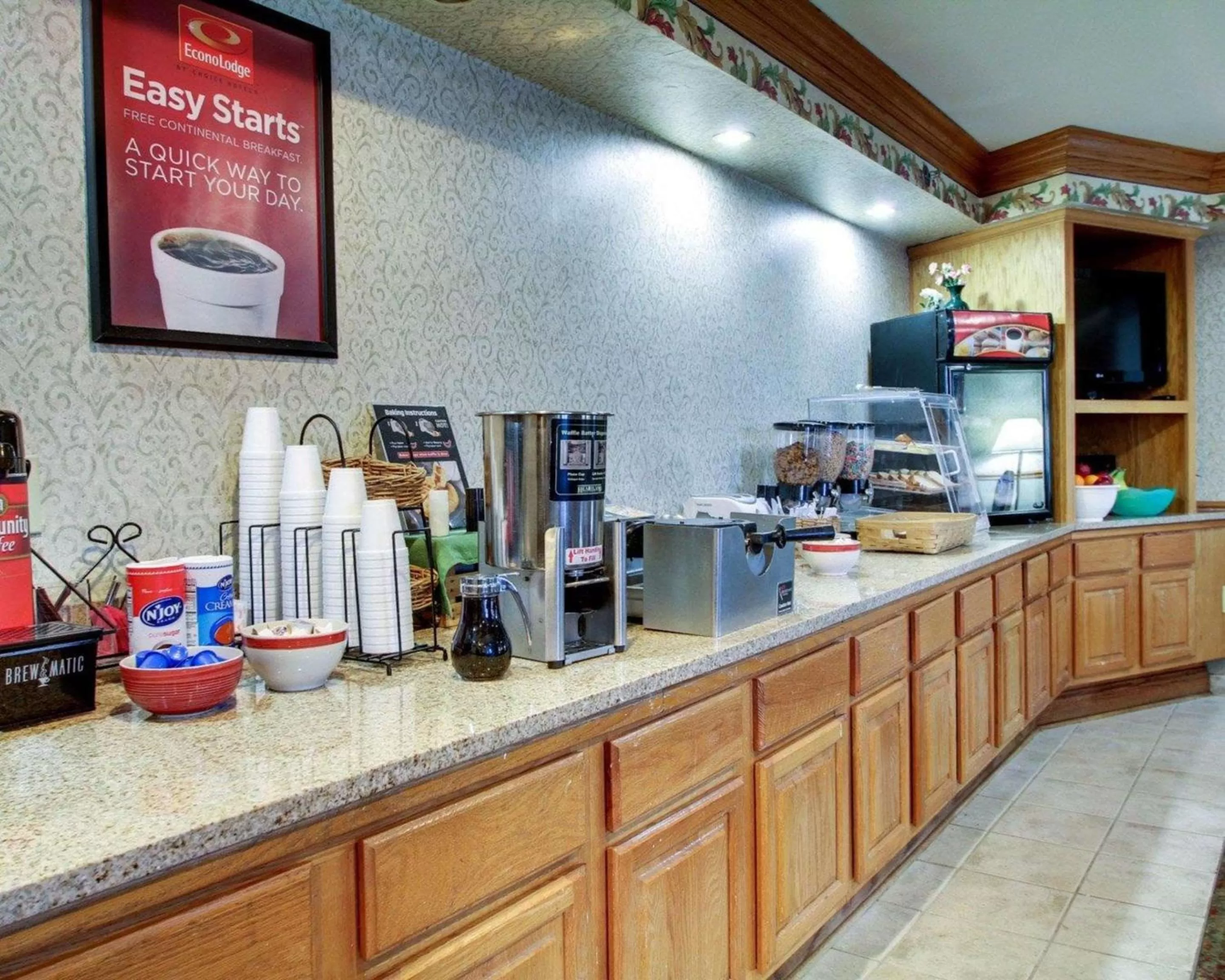 Restaurant/places to eat in Econo Lodge Inn & Suites Flowood - Jackson Northwest