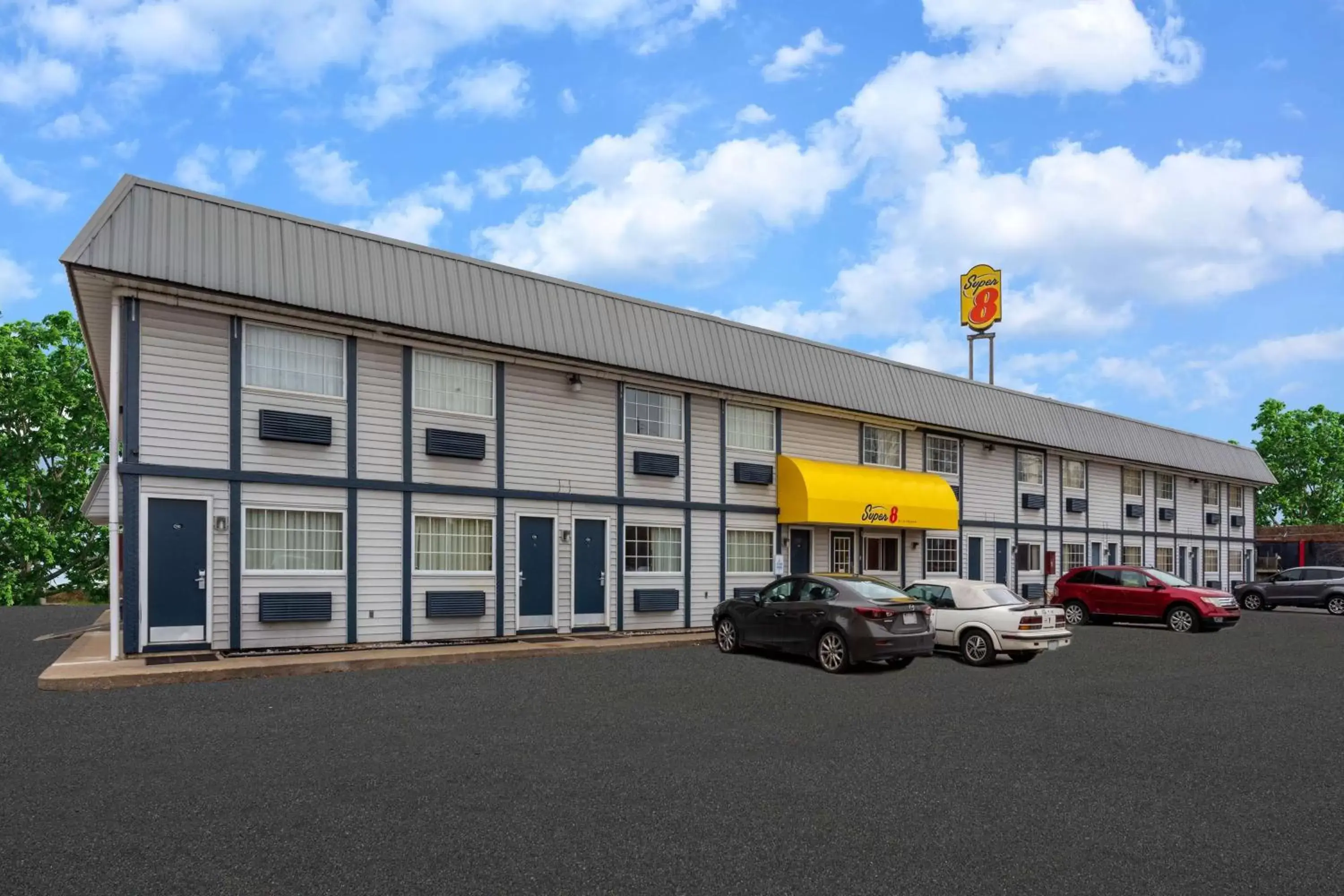 Super 8 by Wyndham Wooster Super 8 by Wyndham Wooster