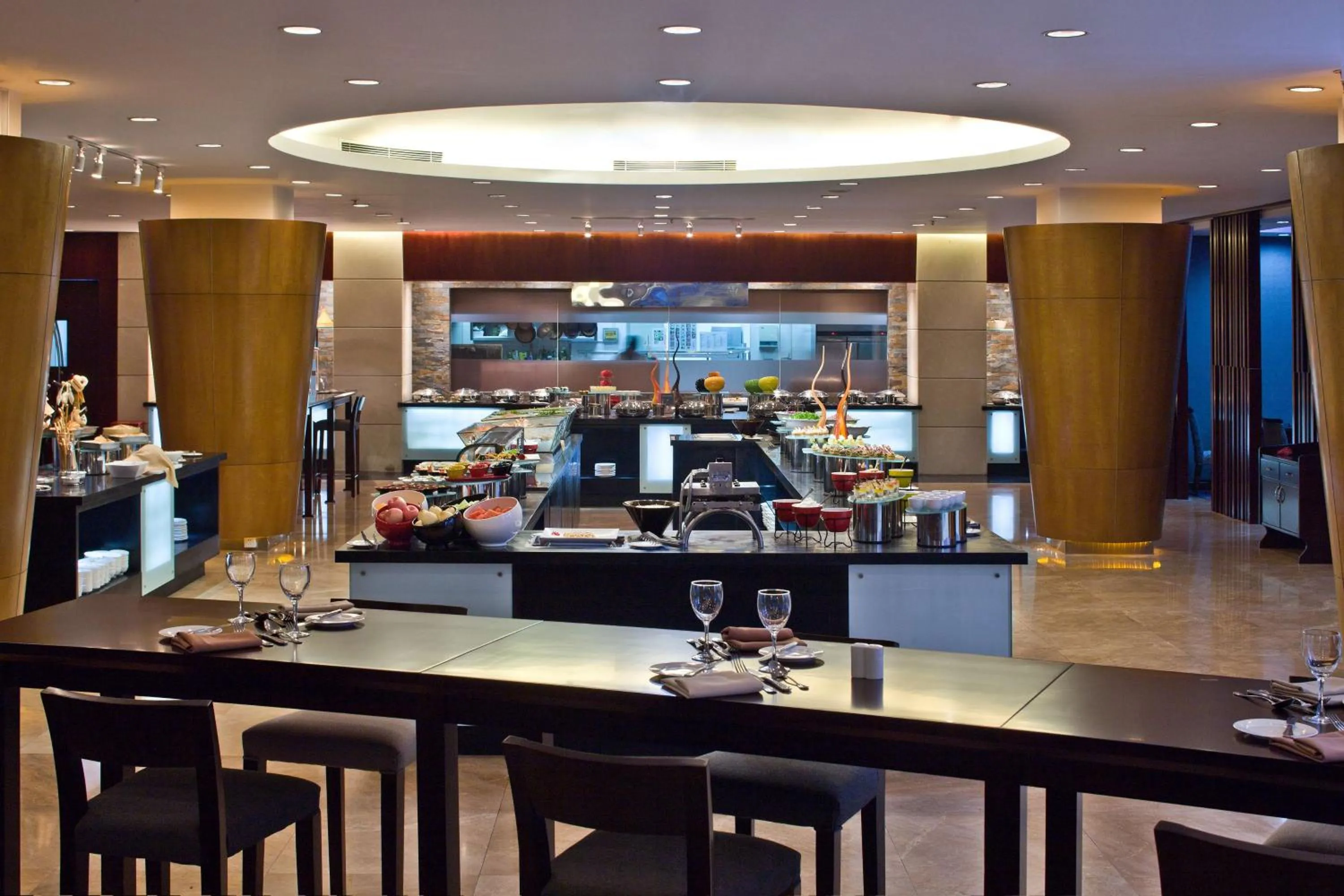 Restaurant/places to eat in Park Plaza Beijing Science Park