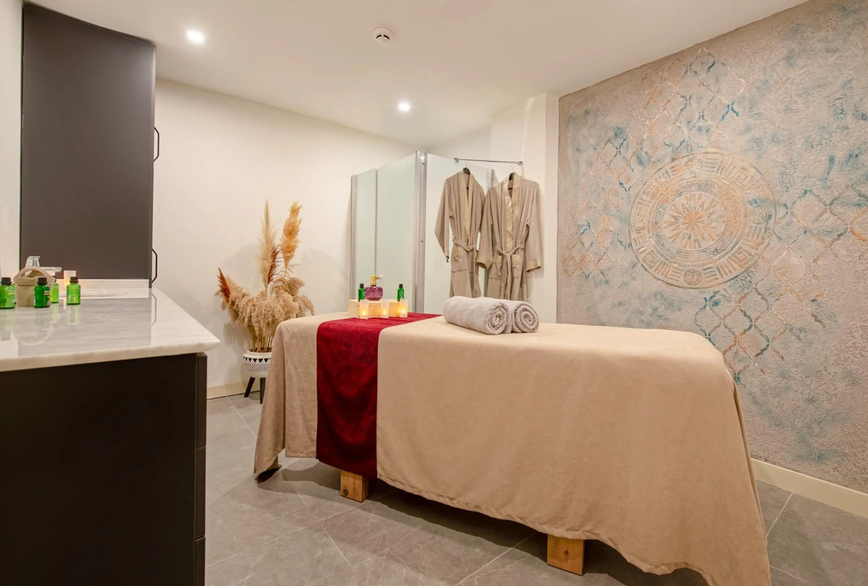 Sauna in Lucky Monkey Hotel