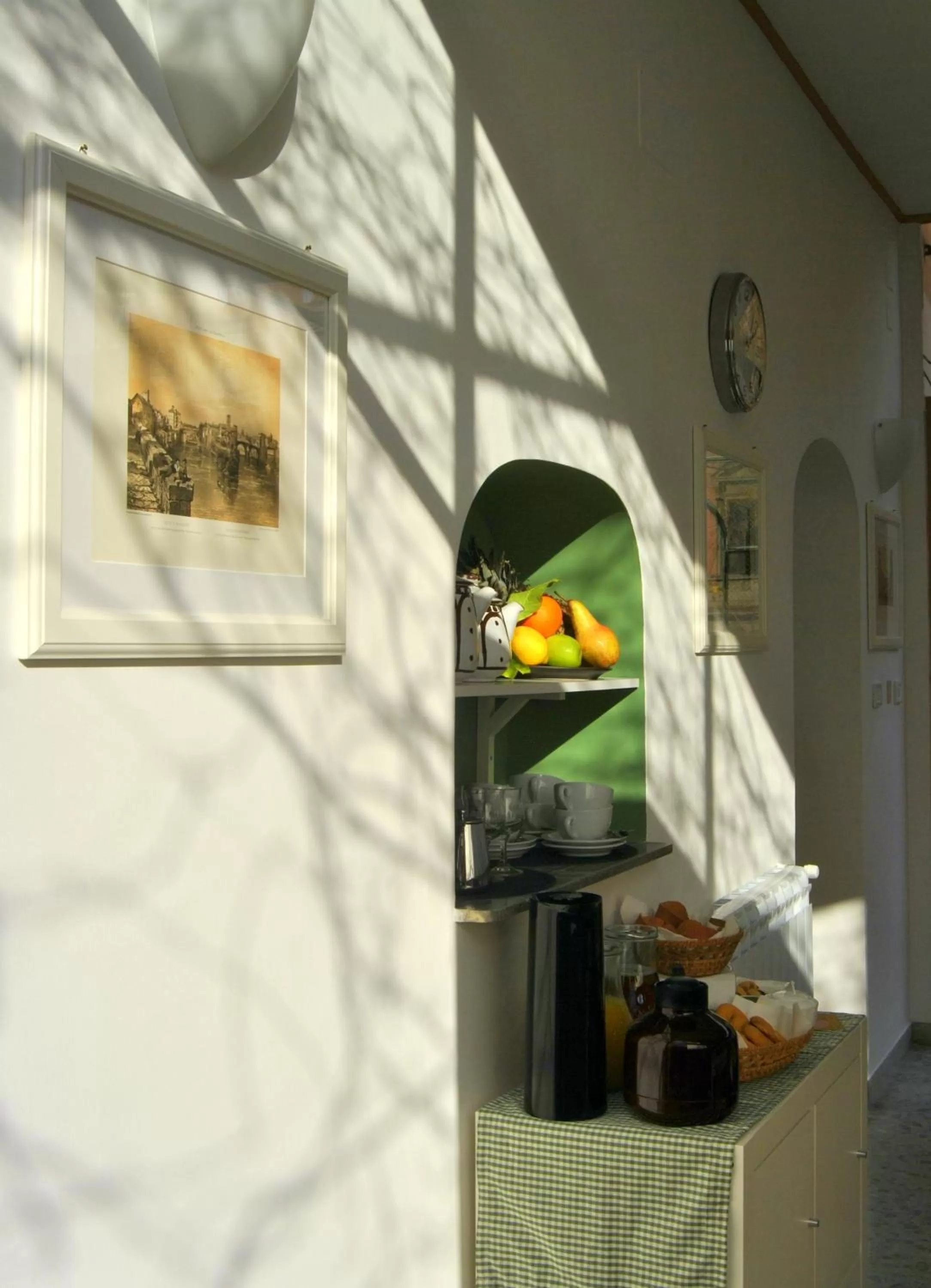 Restaurant/places to eat in Hotel Carmel