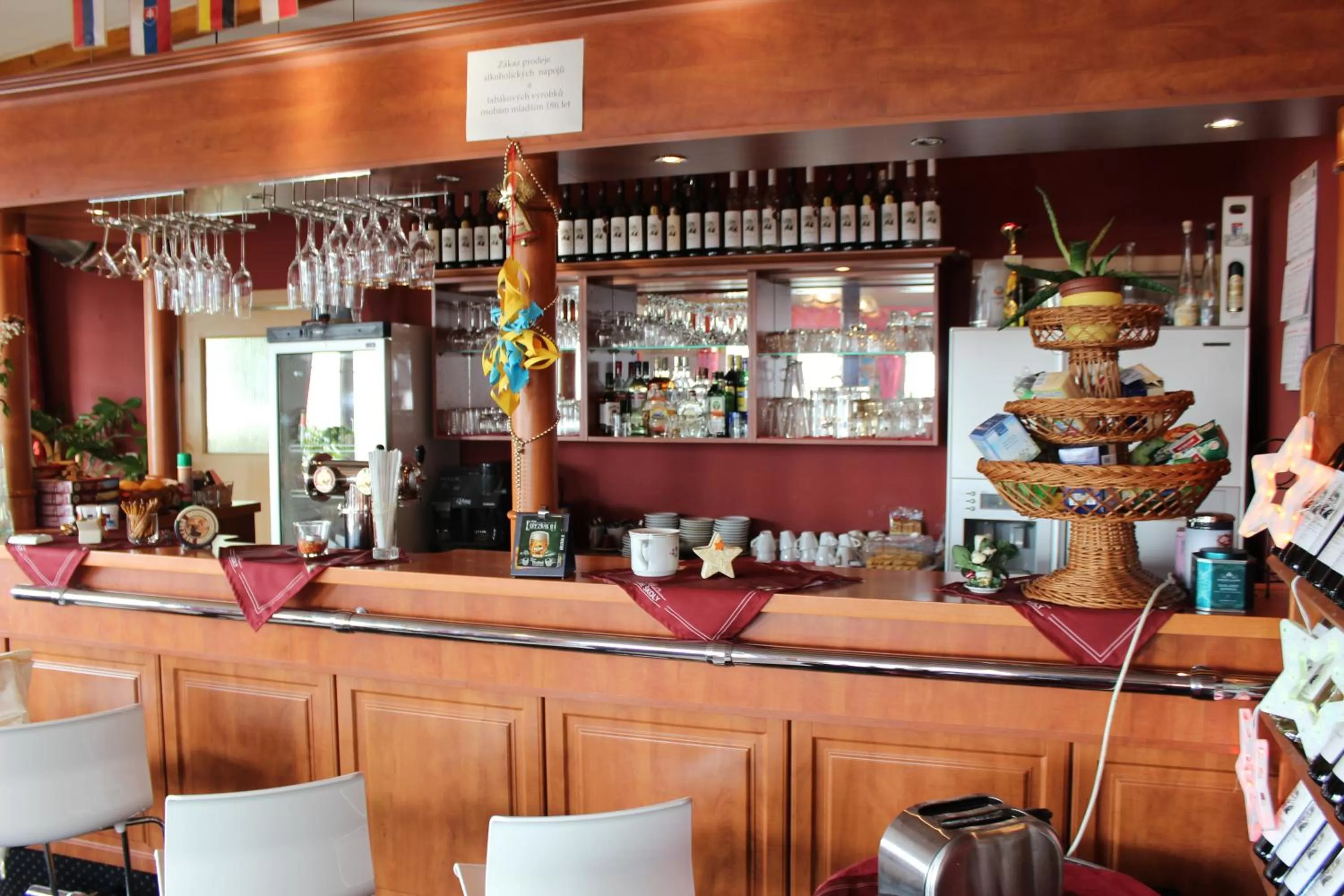 Restaurant/places to eat in Pension Lukas