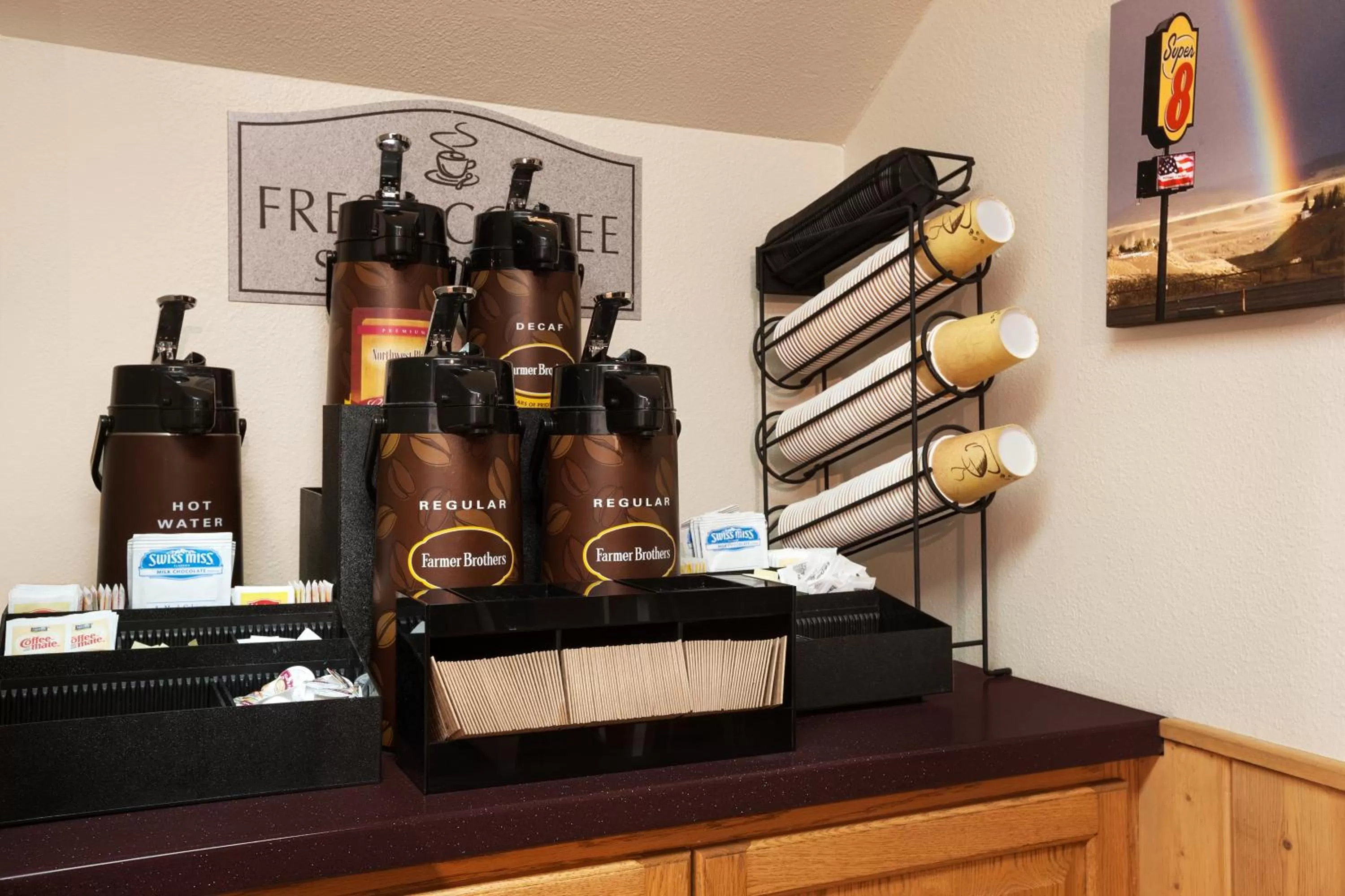 Coffee/tea facilities in Super 8 by Wyndham Cody