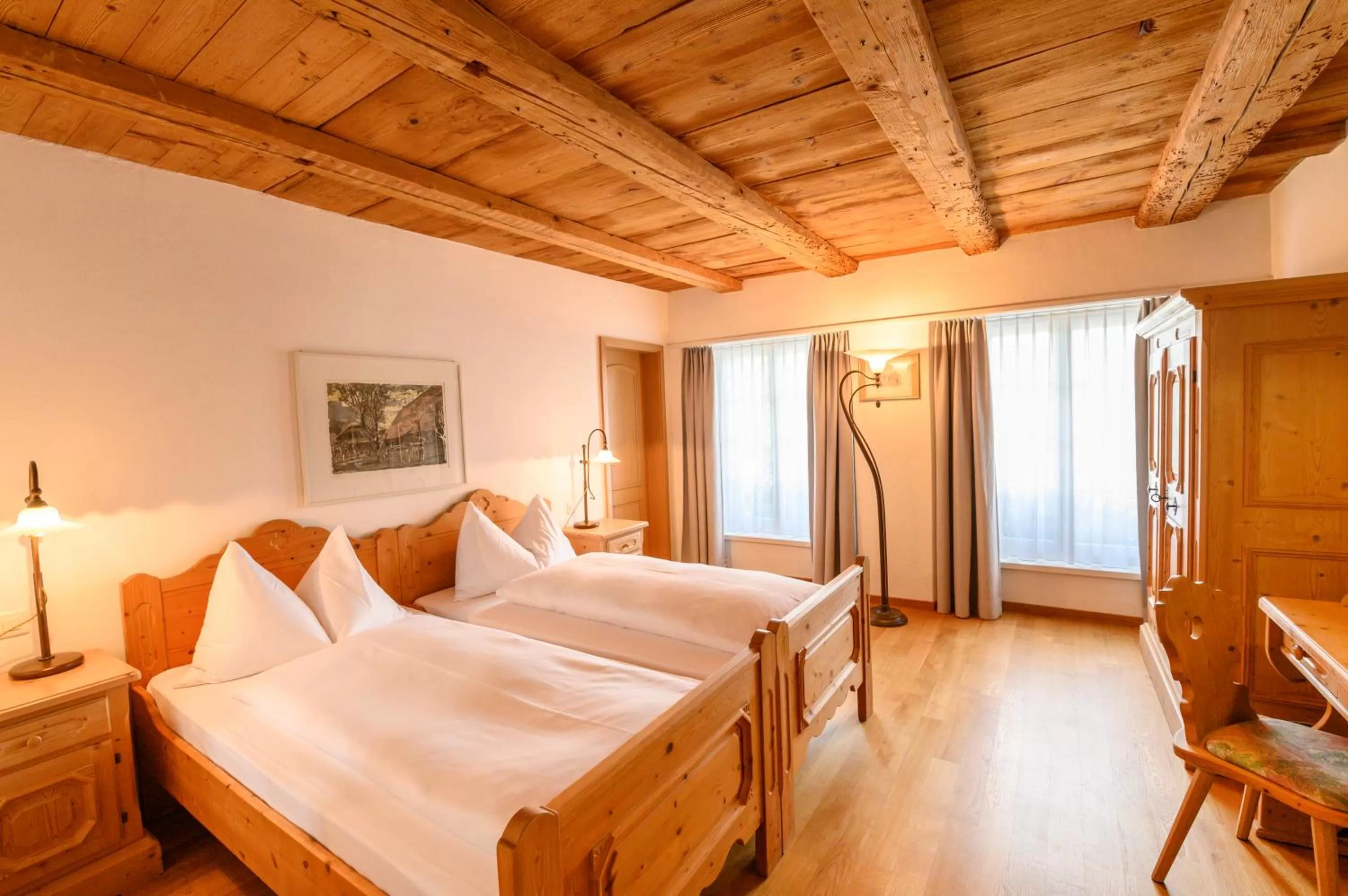 Photo of the whole room, Bed in Landgasthof zu den drei Sternen