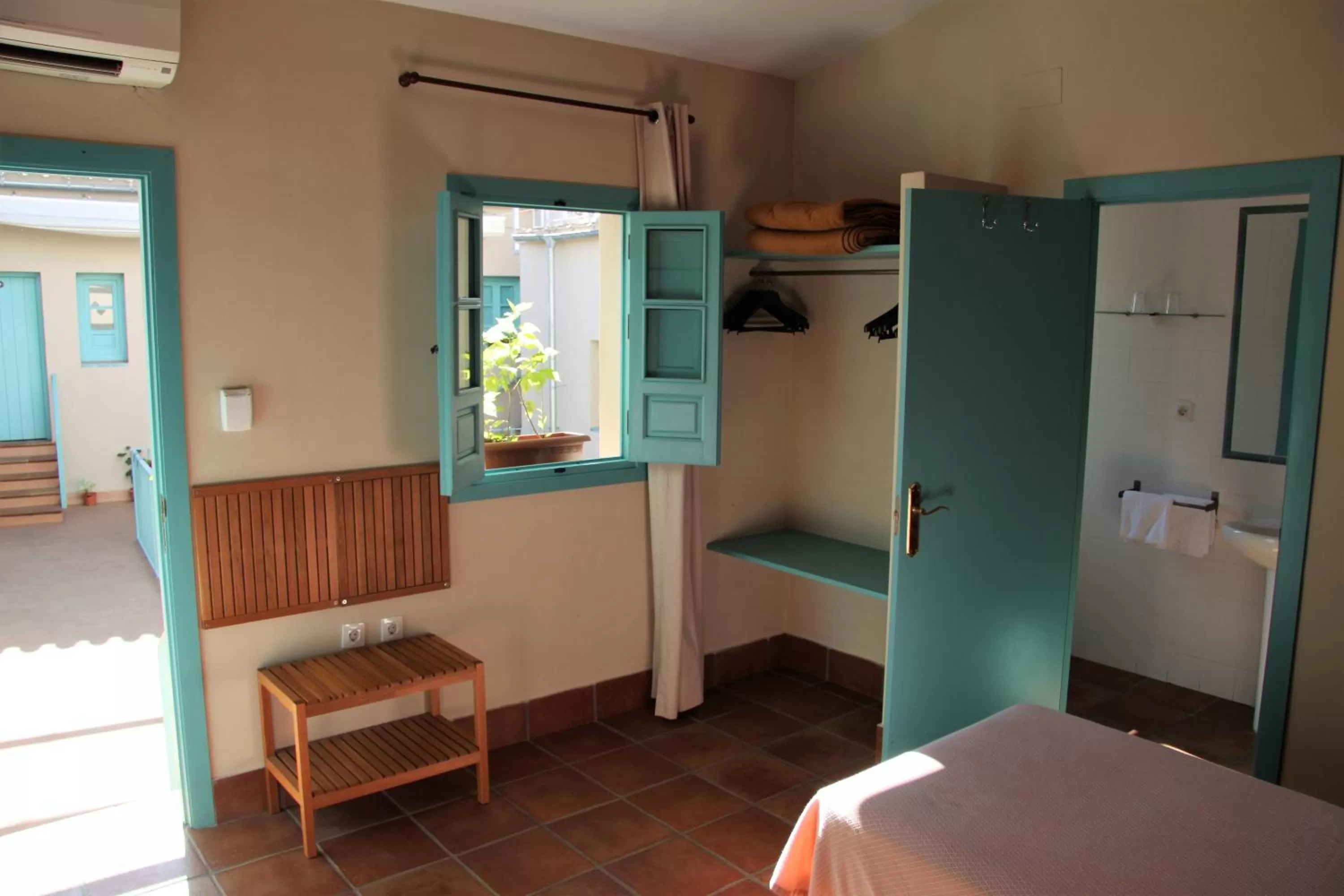 Bedroom, Bed in Hotel Patio de las Cruces