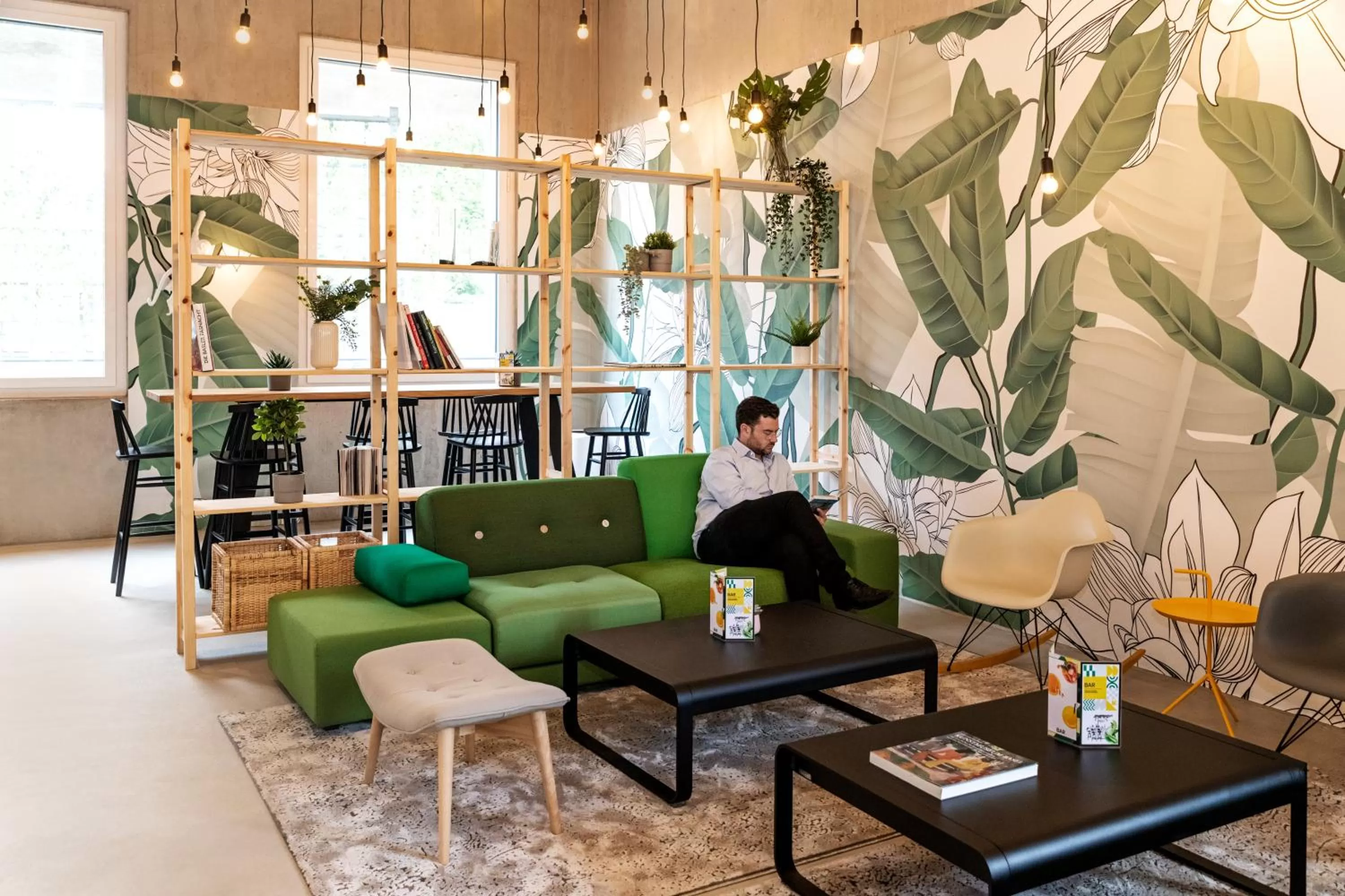 Lobby or reception in B&B HOTEL Basel