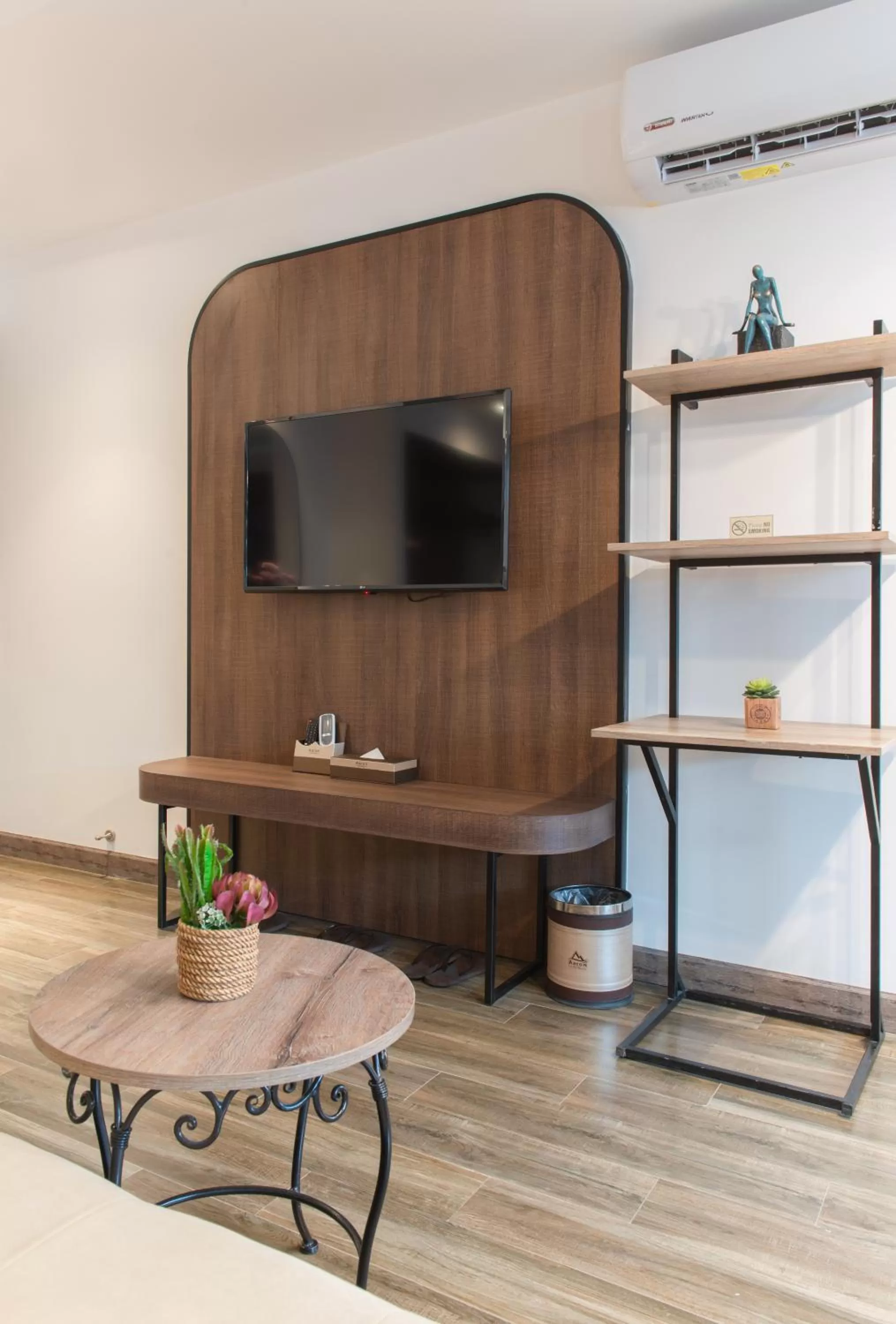 Communal lounge/ TV room in Aaron Boutique Hotel