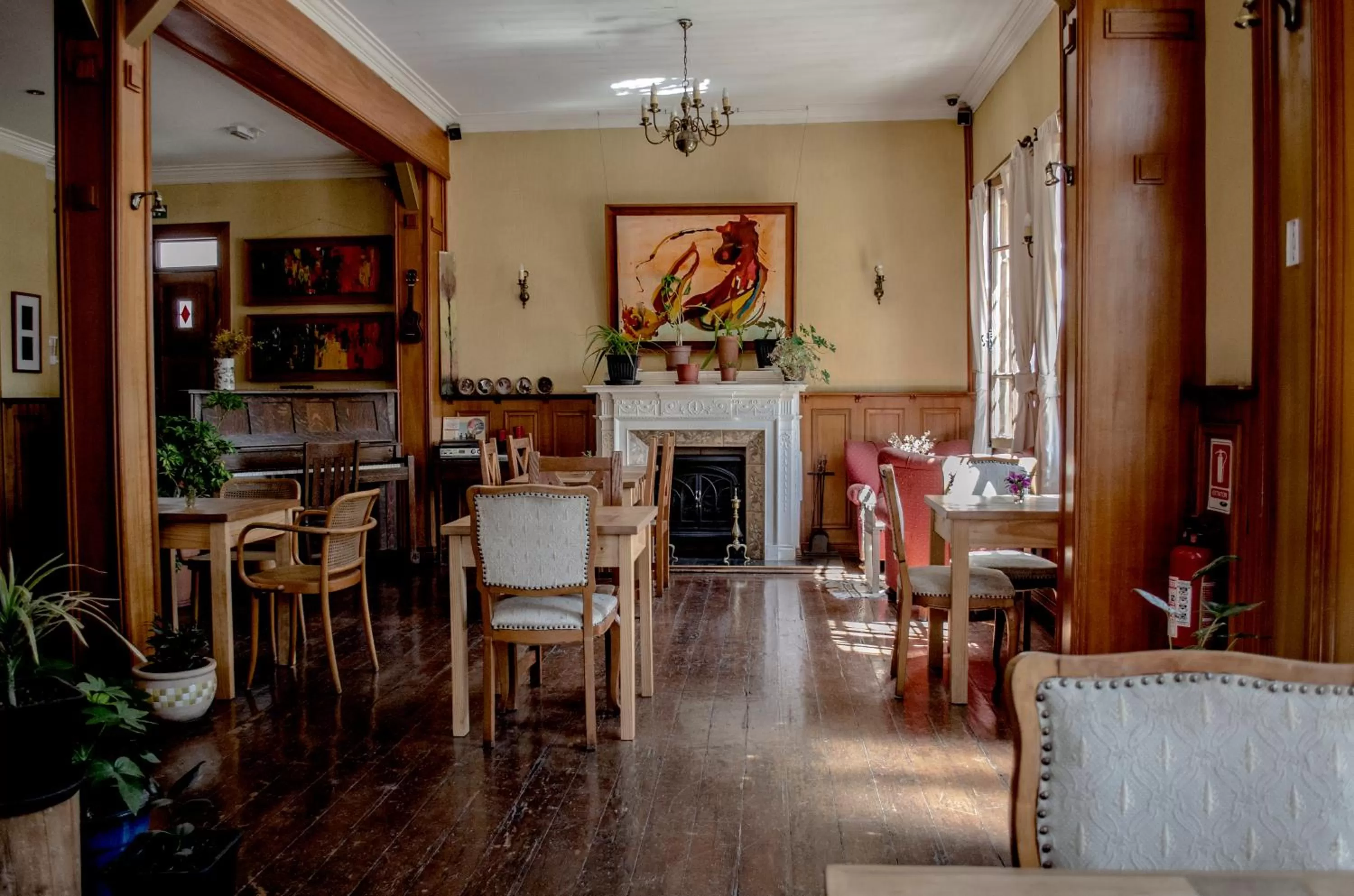 Dining area, Restaurant/Places to Eat in Hotel Manoir Atkinson