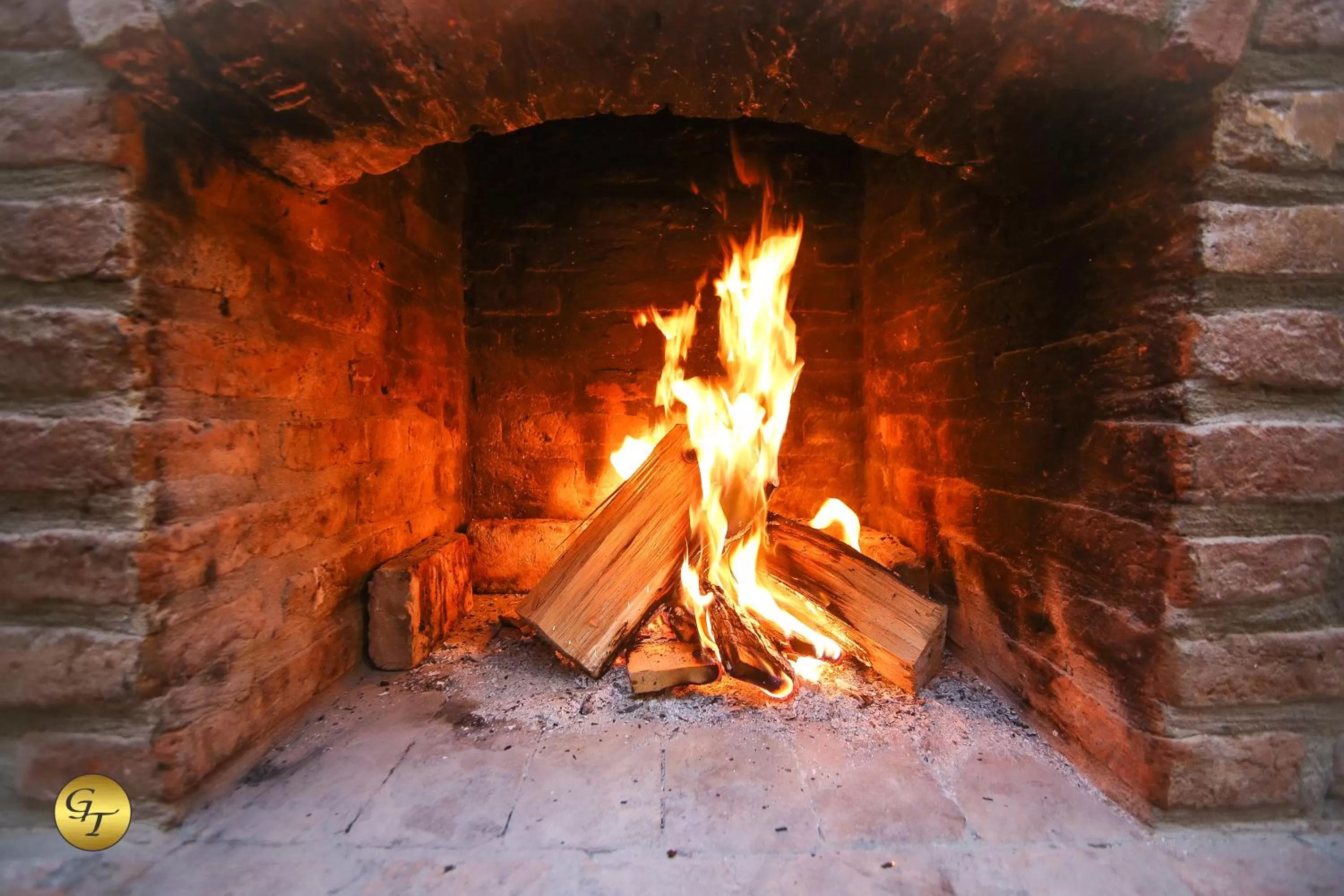 Restaurant/places to eat, BBQ Facilities in Hotel Green Town