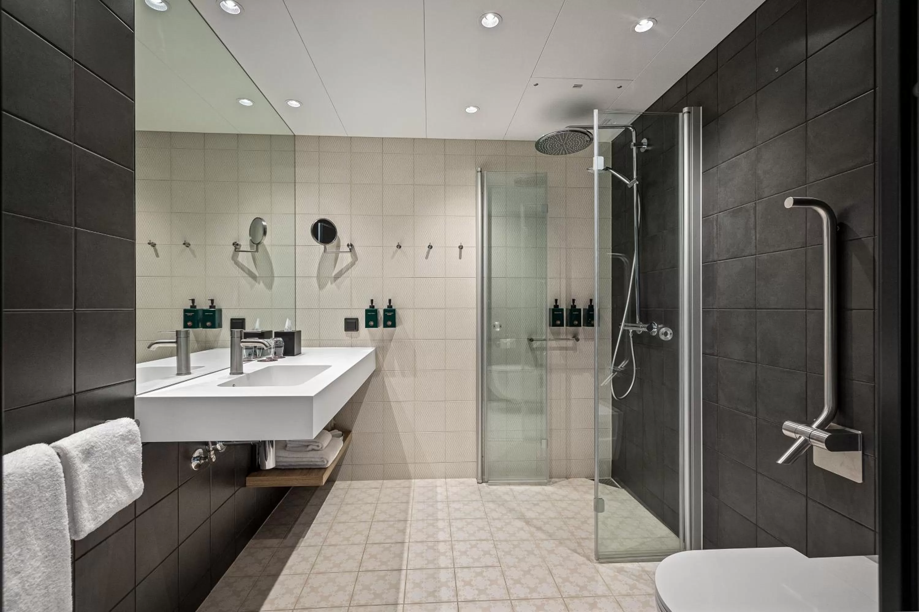 Bathroom in Lily Country Club