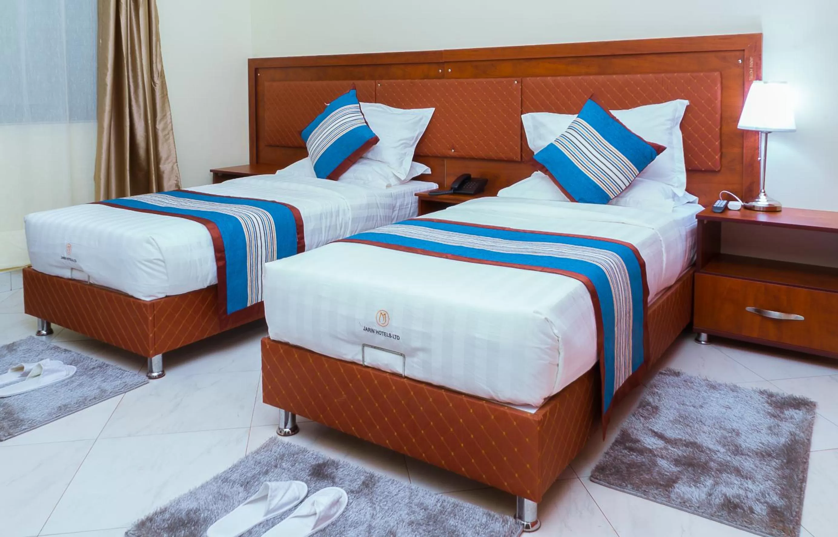 Bed in Jarin Hotel