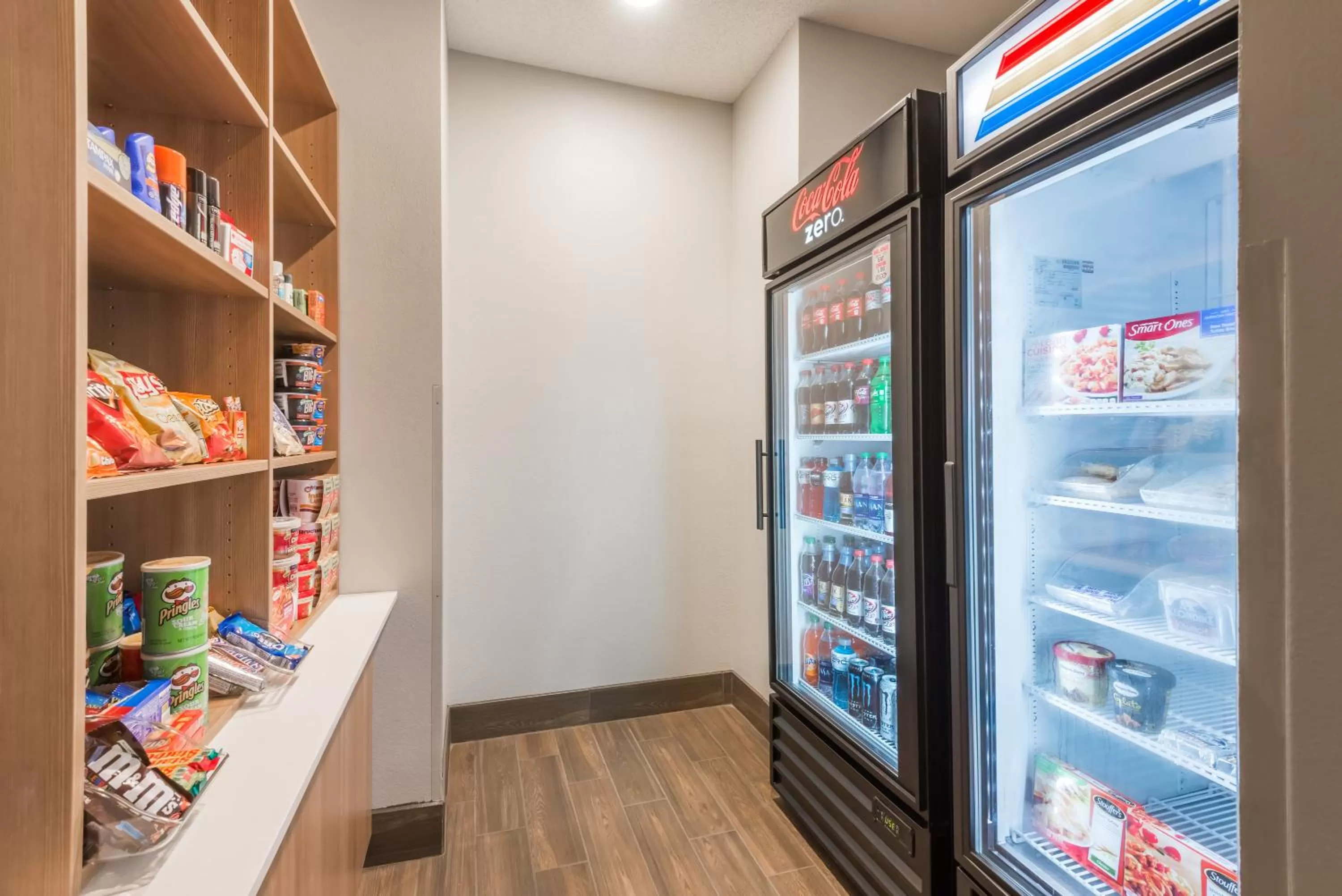 On-site shops in Microtel Inn & Suites by Wyndham New Martinsville