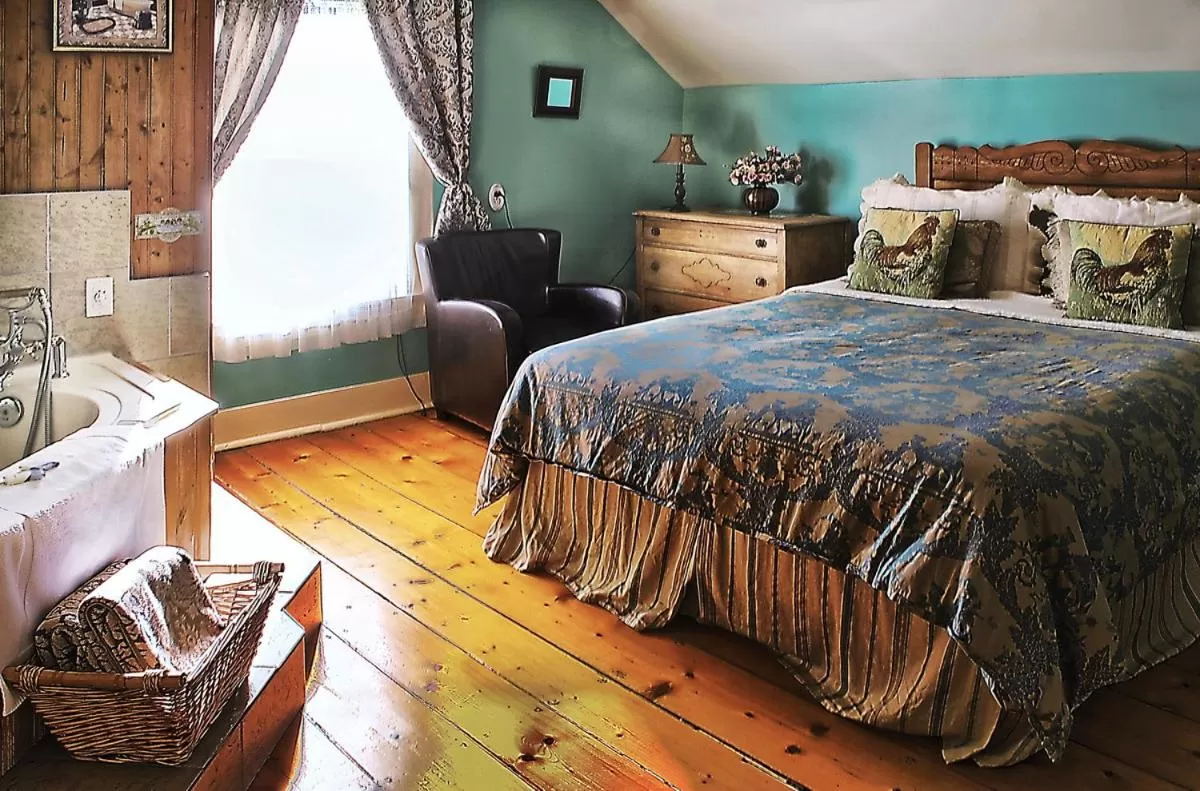 Bedroom in À Amour et Amitié