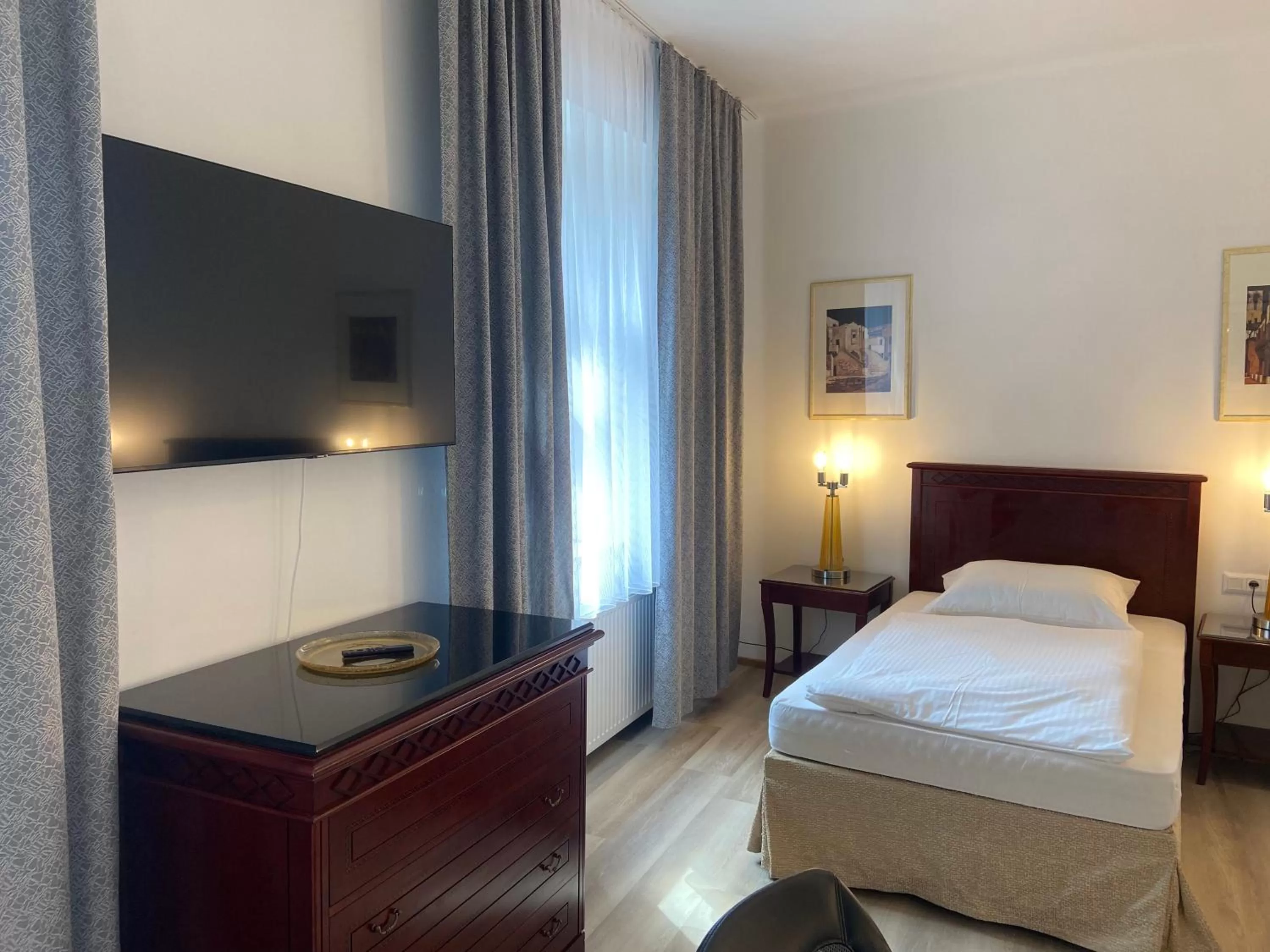 TV and multimedia, Bed in Aparthotel Slezák