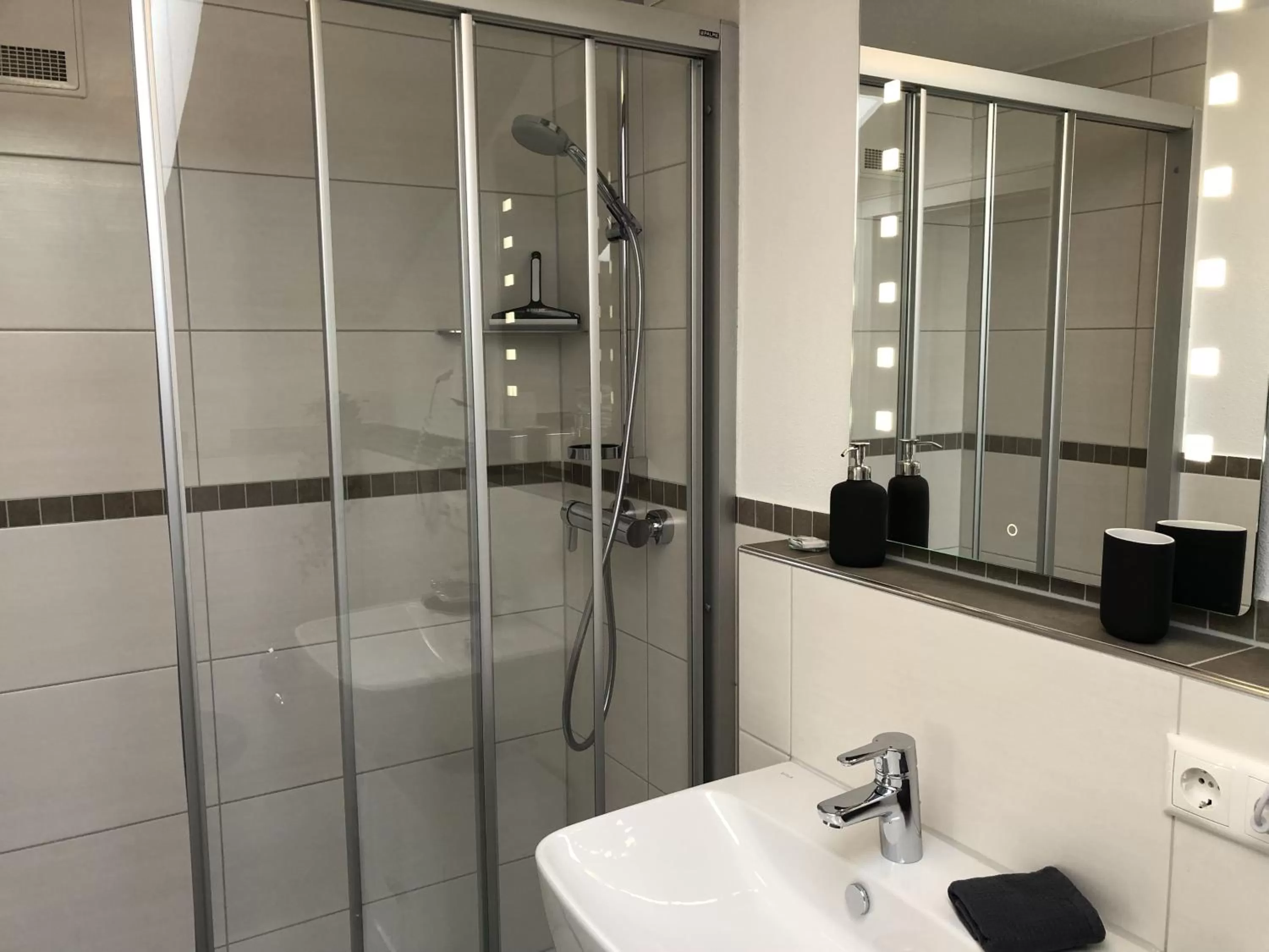 Bathroom in Pension und Ferienwohnung Frech