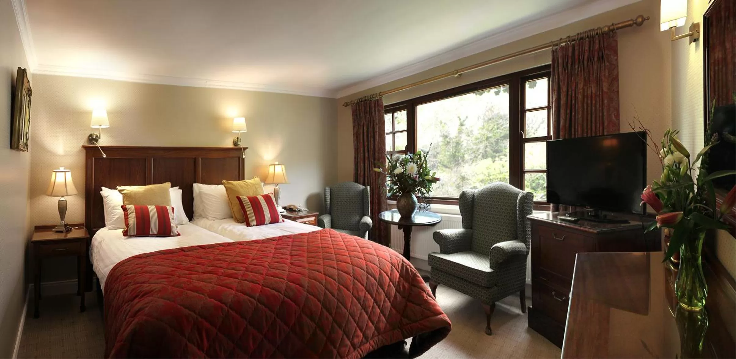Day, Bed in Abbeyglen Castle Hotel