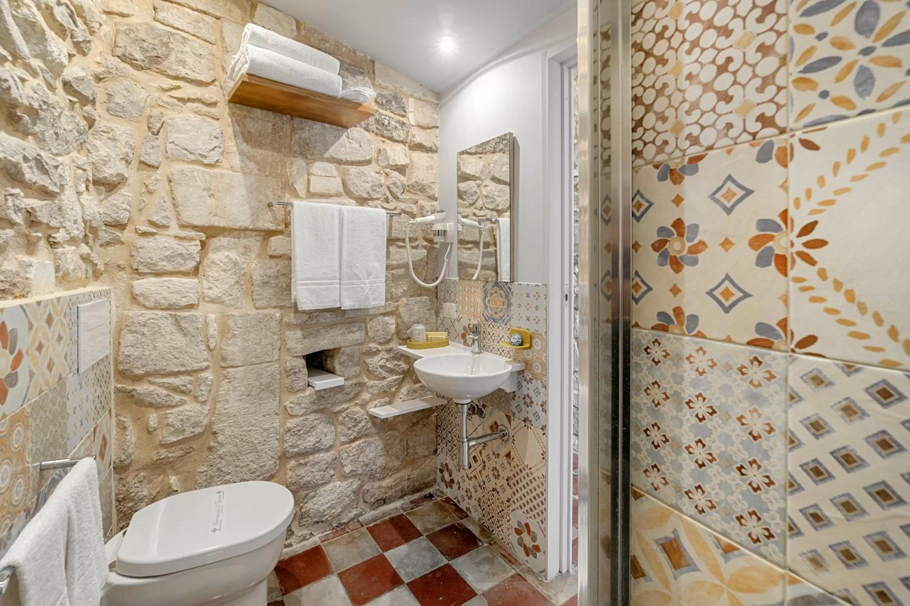 Bathroom in Iblaresort Boutique Hotel