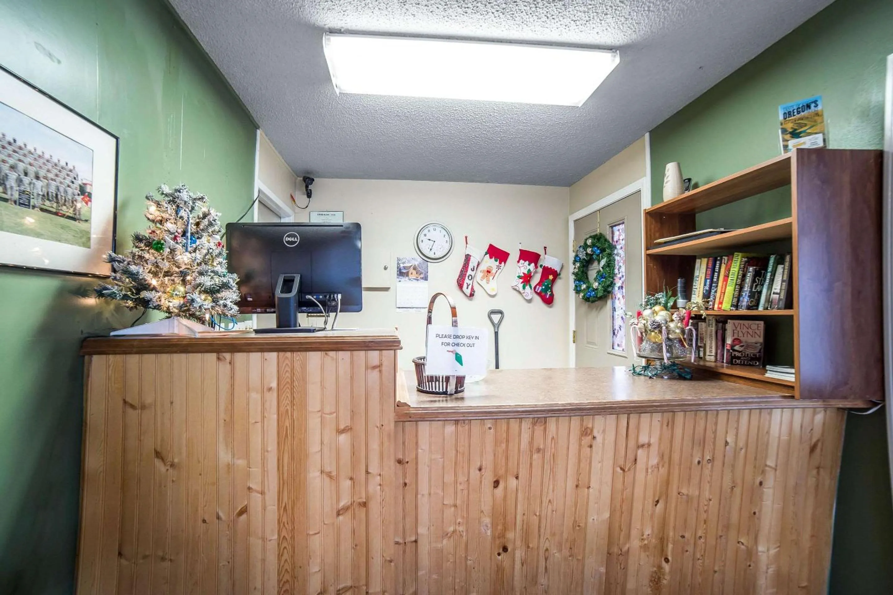 Lobby or reception in Rodeway Inn La Grande - Island City