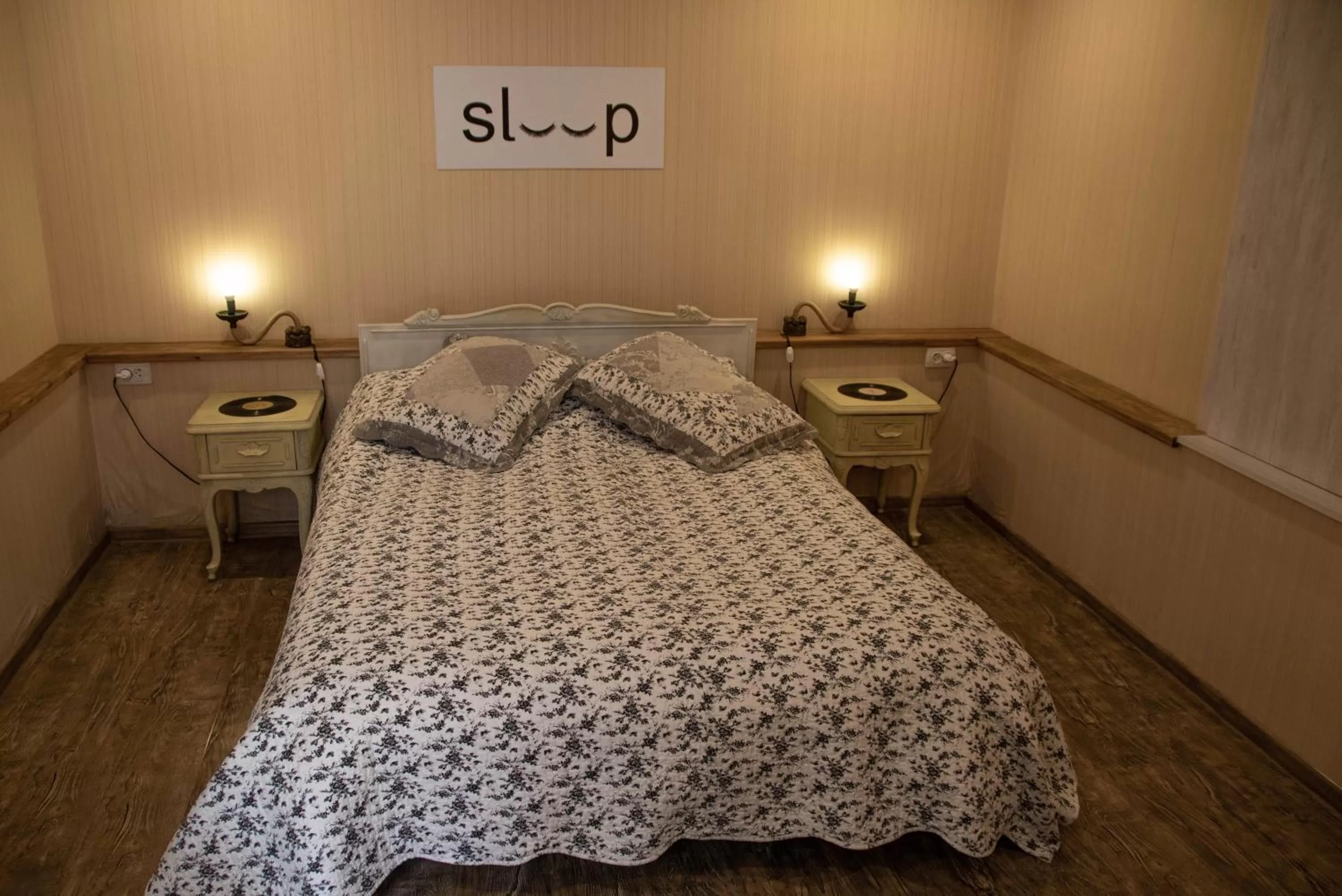 Bed in Qilimcha's Guesthouse