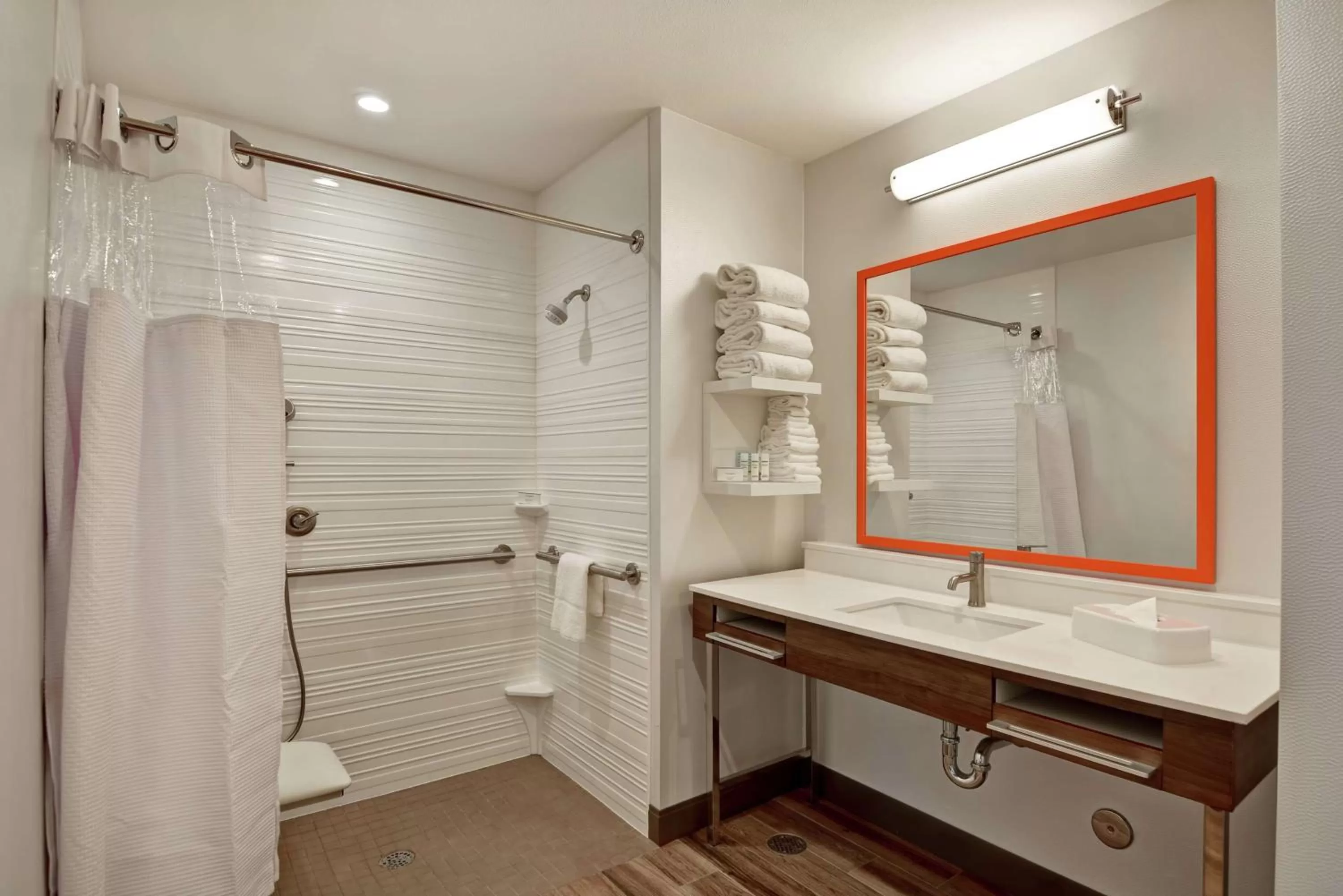 Bathroom in Hampton Inn & Suites Tucson Marana