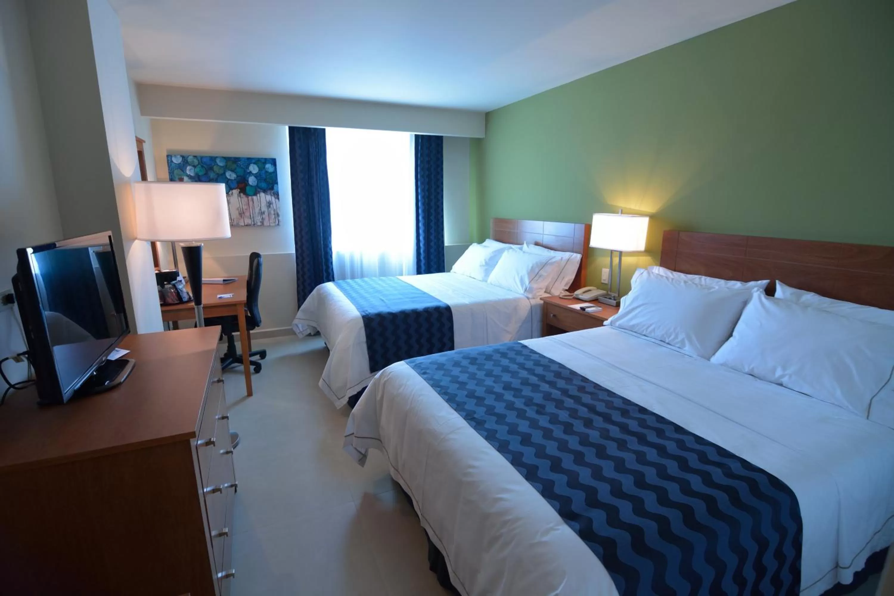 Photo of the whole room, Bed in Holiday Inn Express Cabo San Lucas by IHG