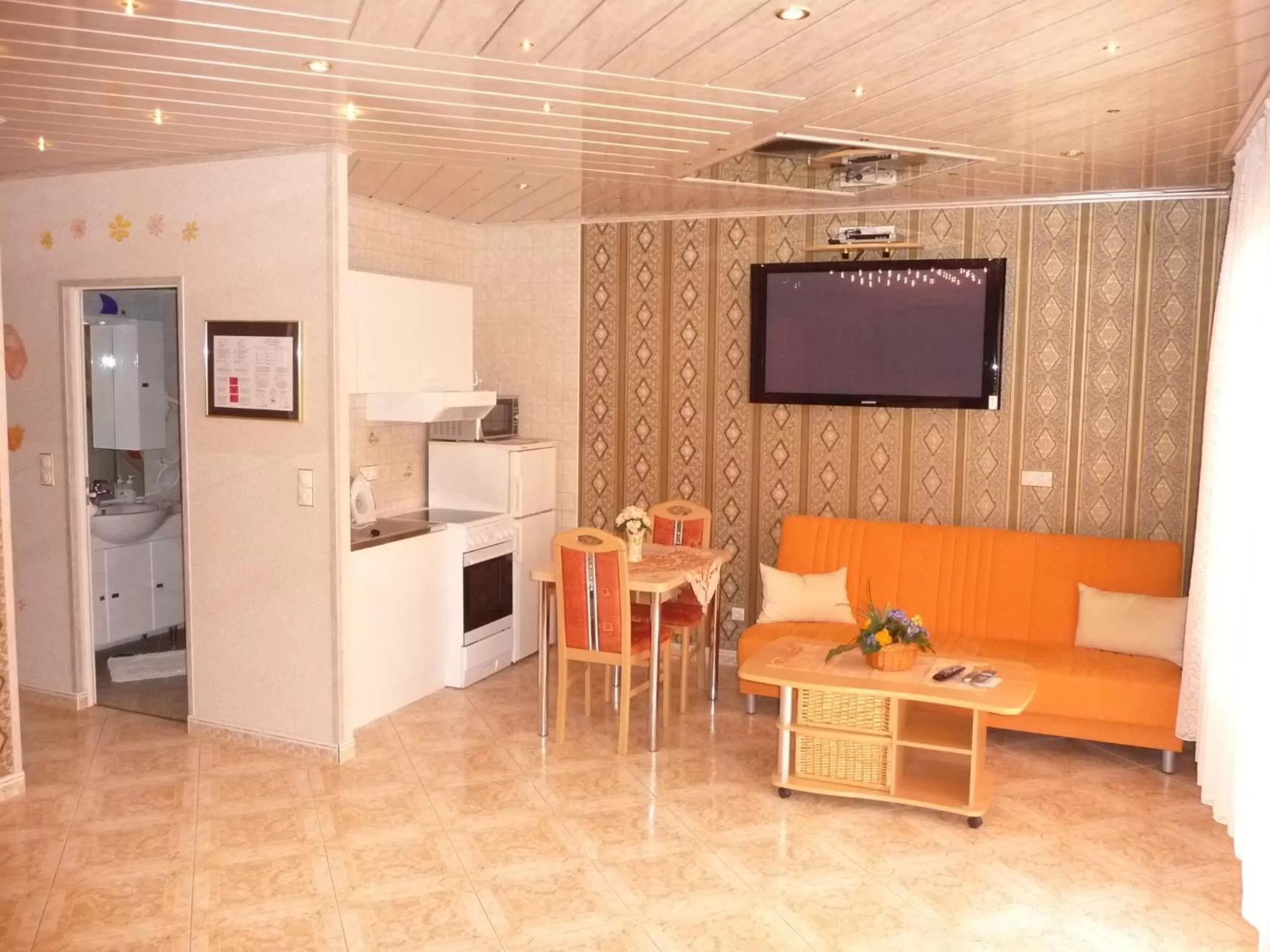 Seating area in Central Hotel