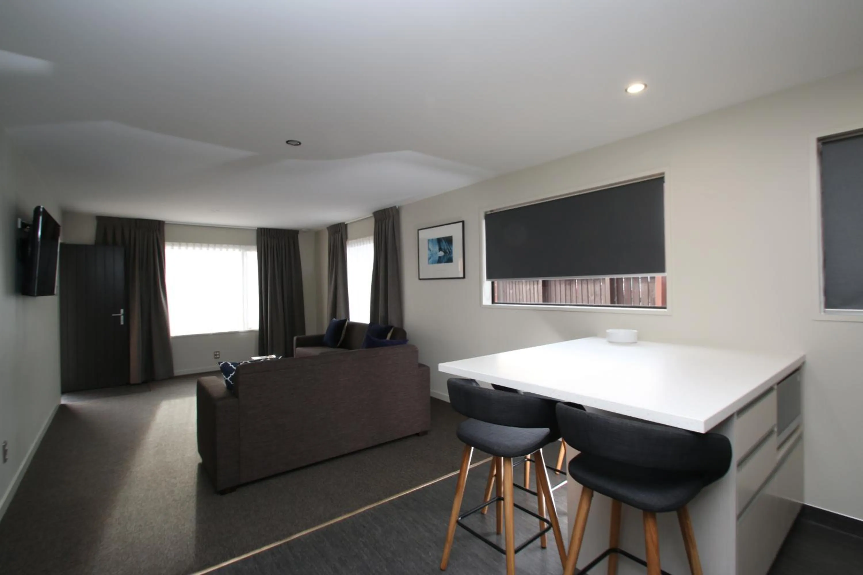 Dining area in Dunedin Motel and Villas