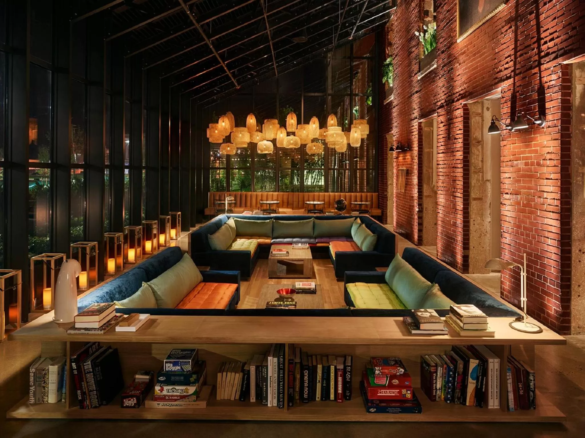 Communal lounge/ TV room in The Asbury Hotel