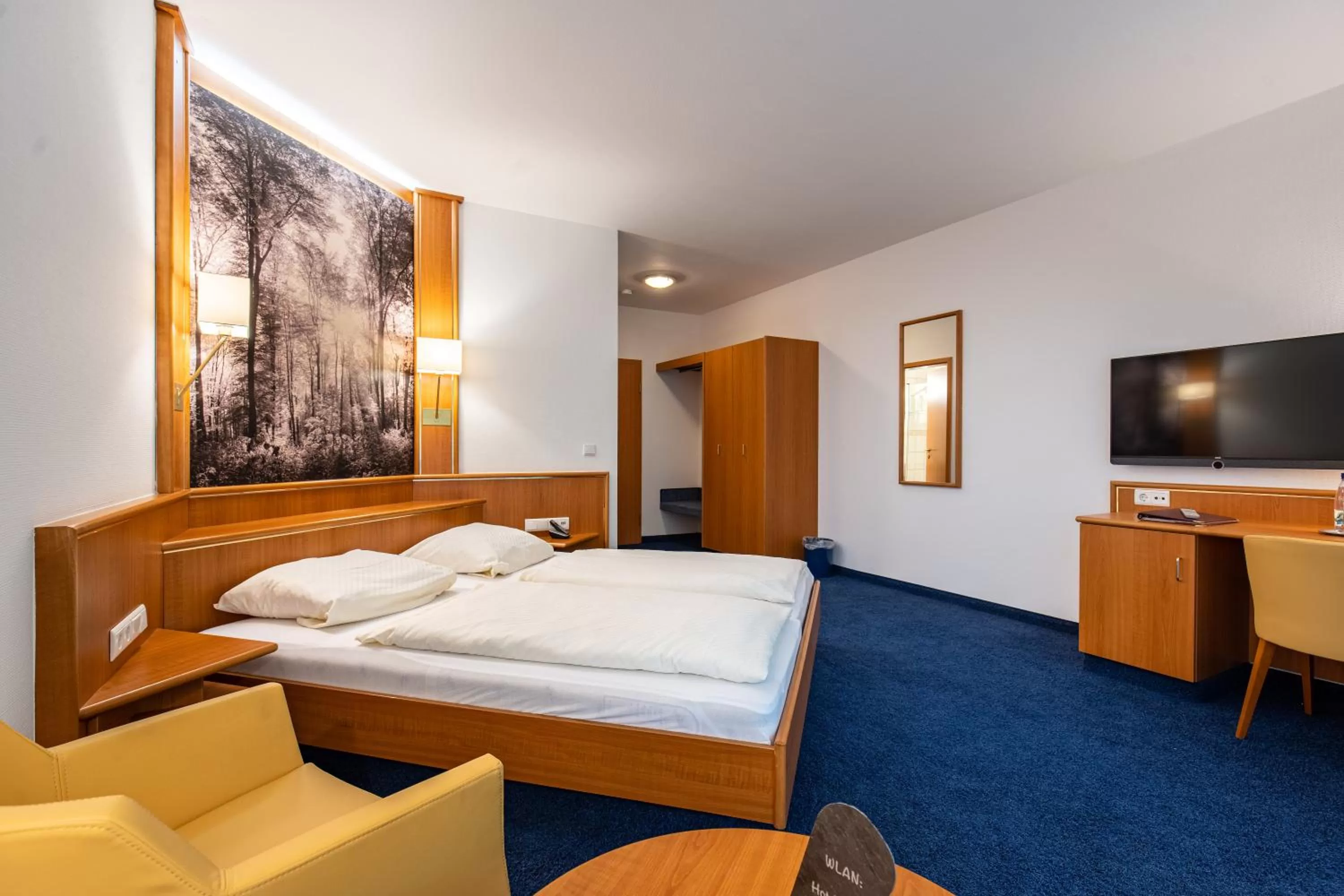 Bedroom, Bed in Hotel-Gasthof Hüttensteinach