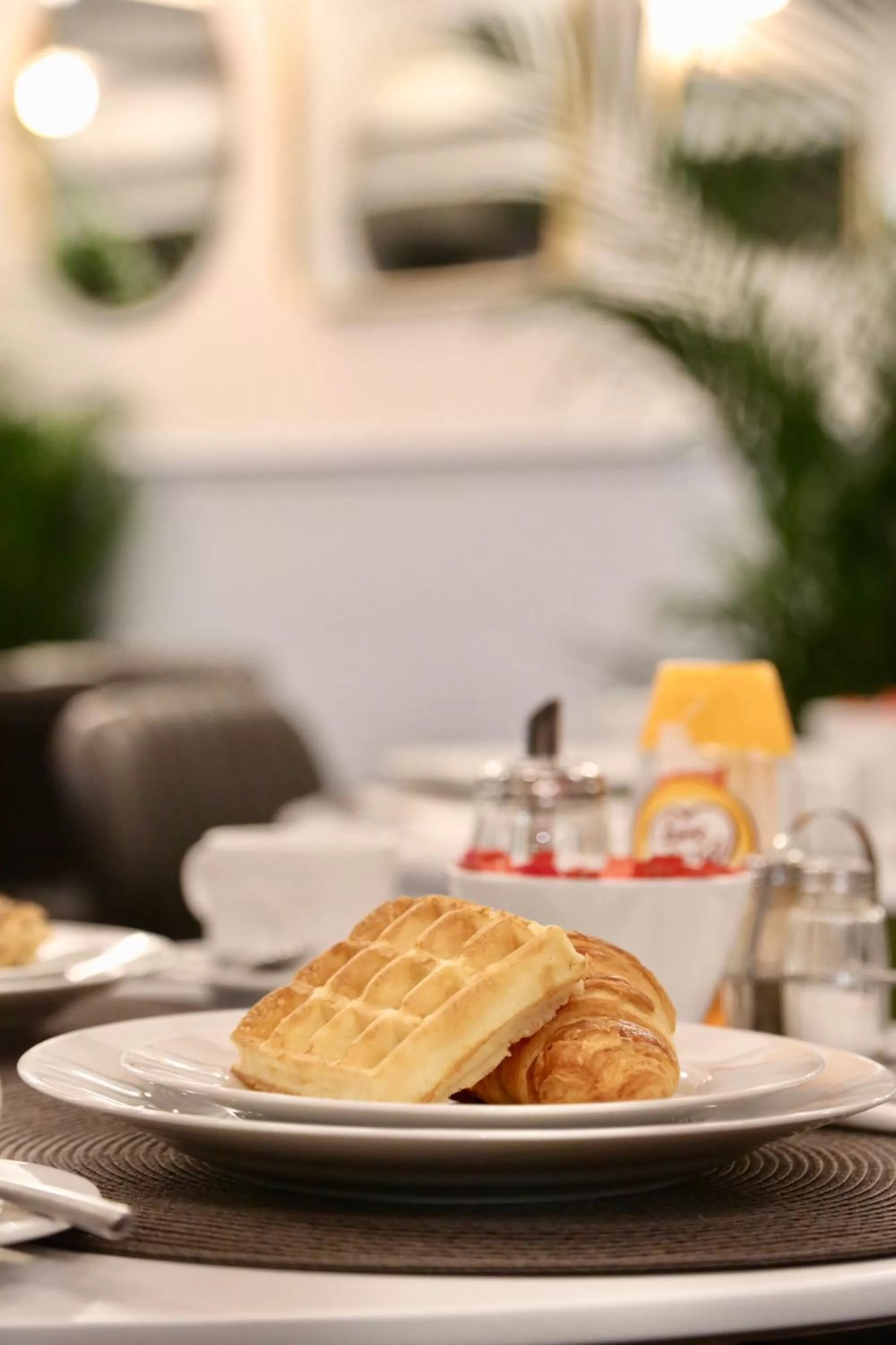 Buffet breakfast in Stella Etoile