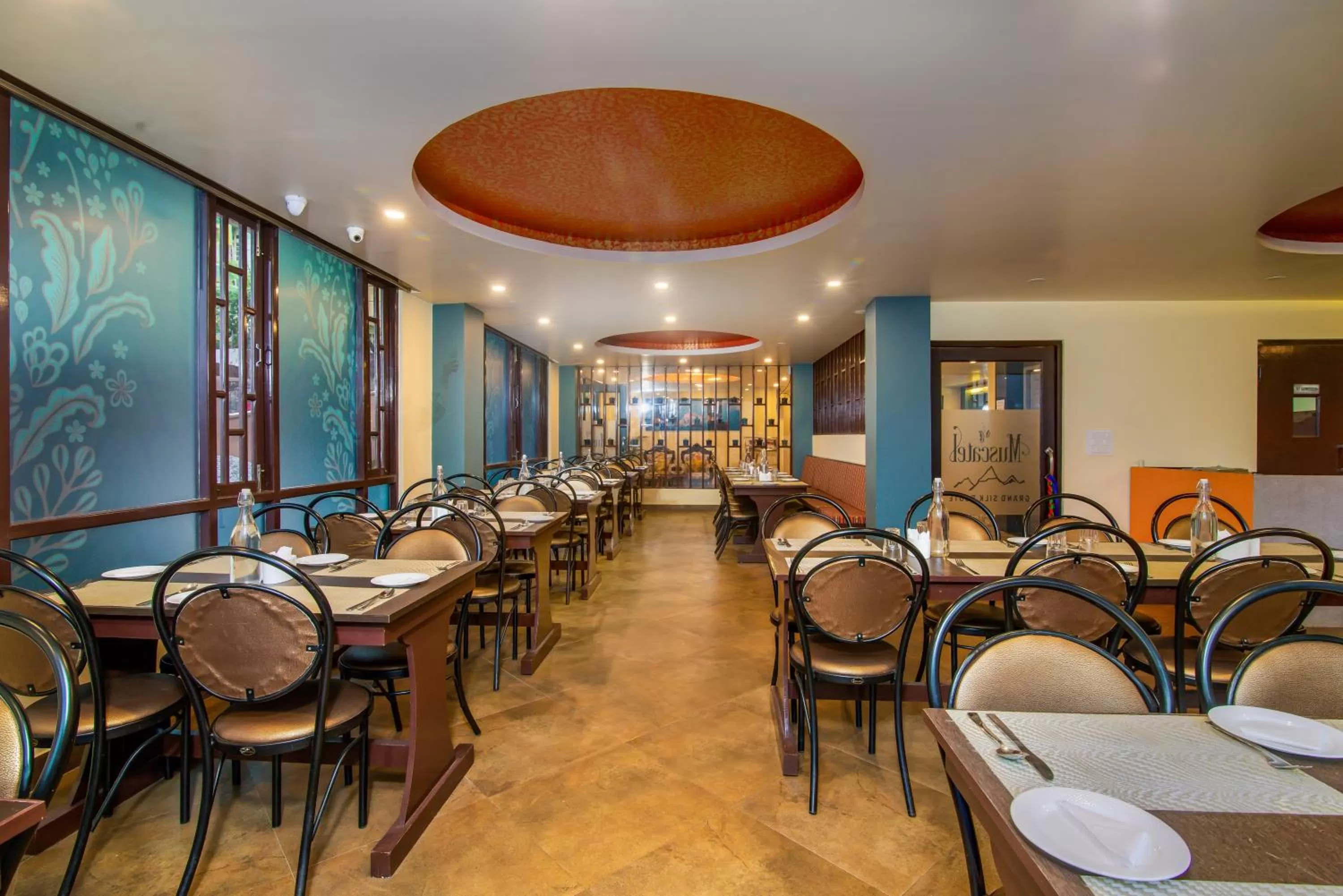 Restaurant/places to eat in Muscatel Grand Silkroute - 300 Mts from MG Marg