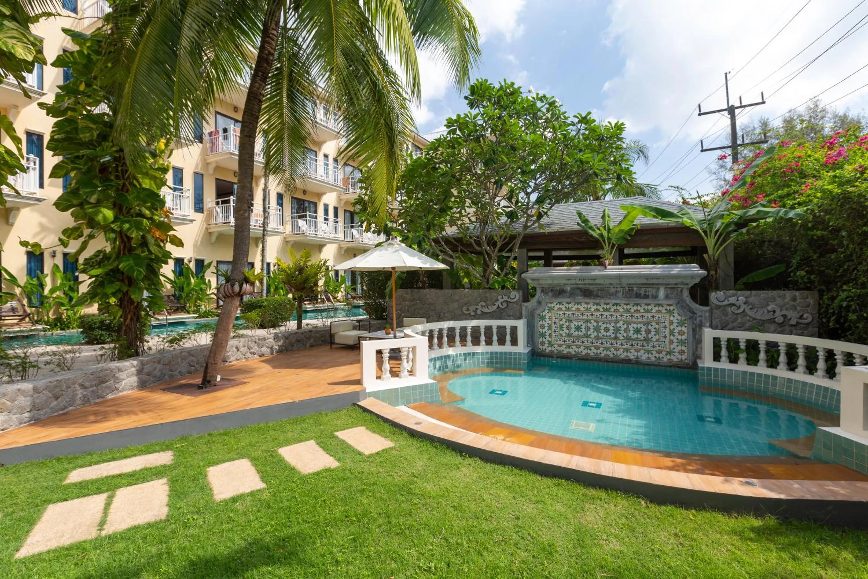 Swimming pool in The Front Village - SHA Plus