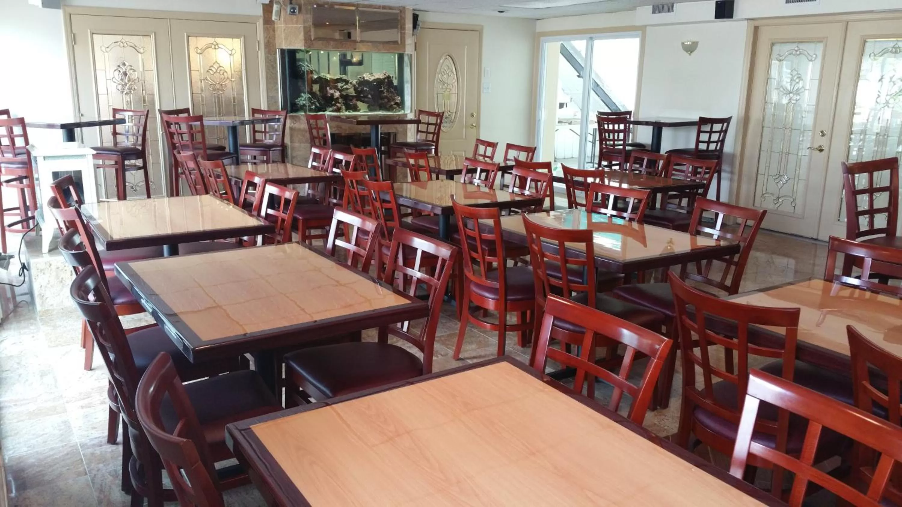 Lounge or bar in The Amethyst Beach Motel