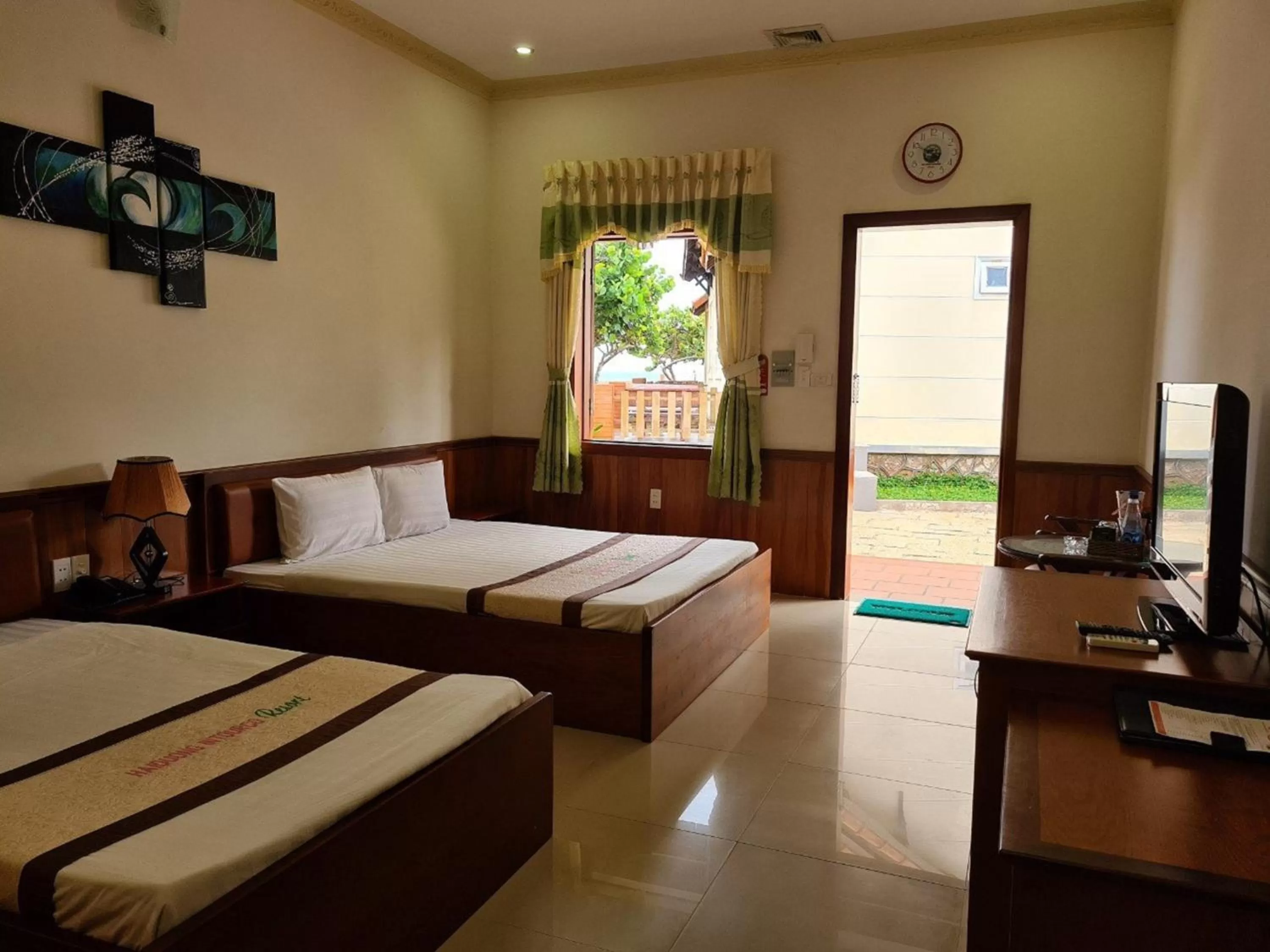 Superior Triple Room in Hai Duong Intourco Resort, Vung Tau