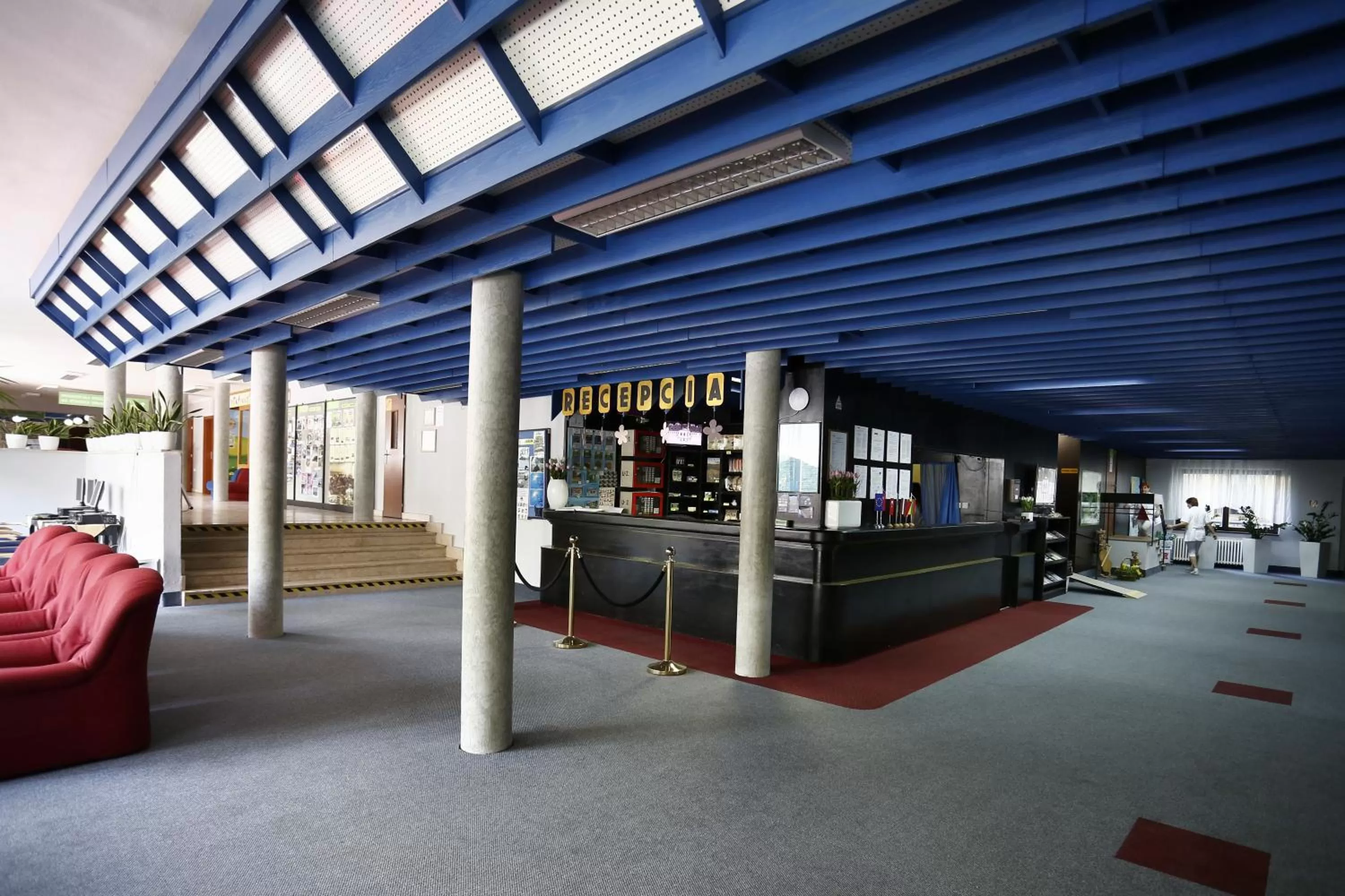 Lobby or reception in Hotel SOREA ĽUBOVŇA