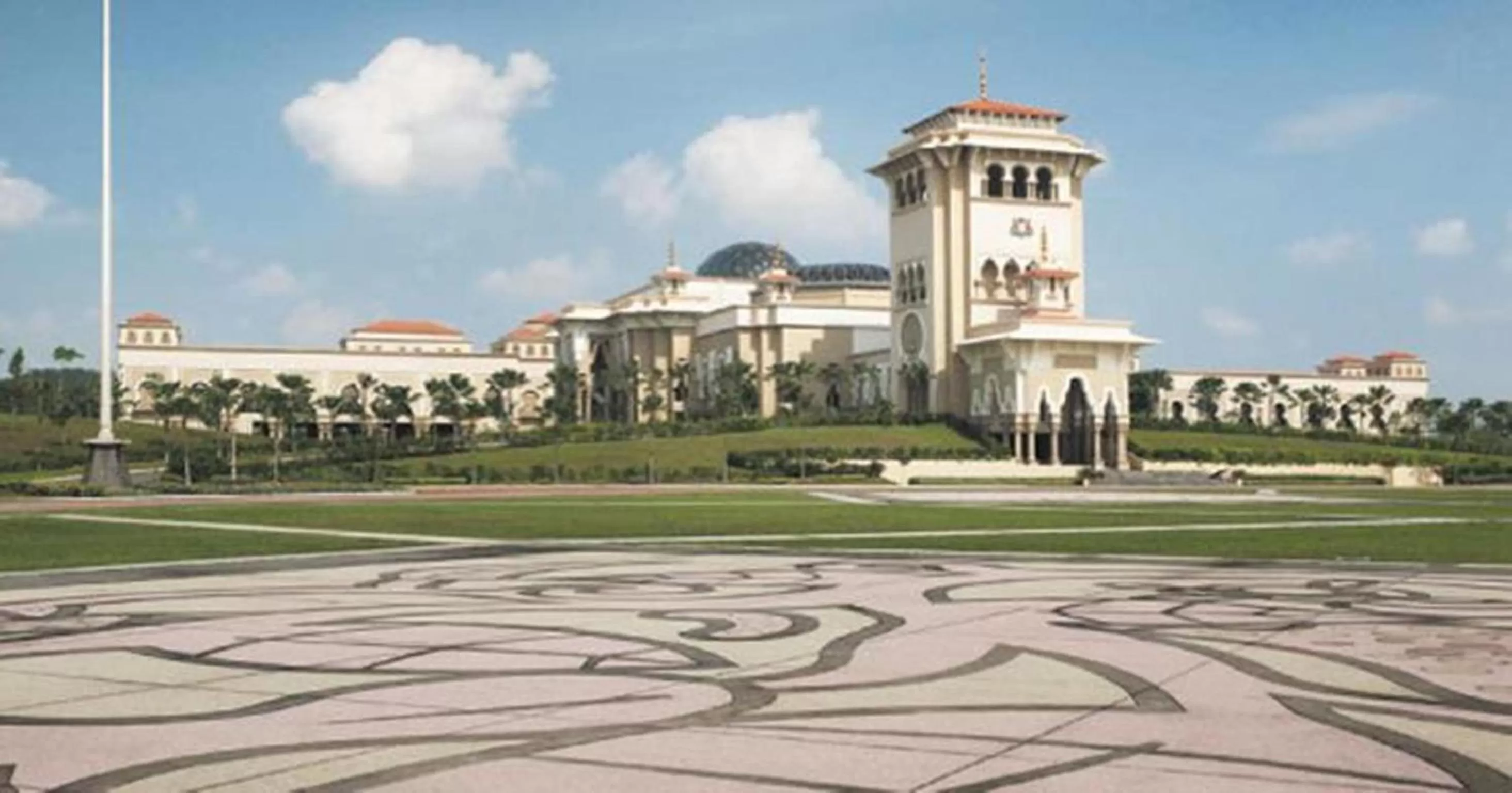 Area and facilities in Here Hotel