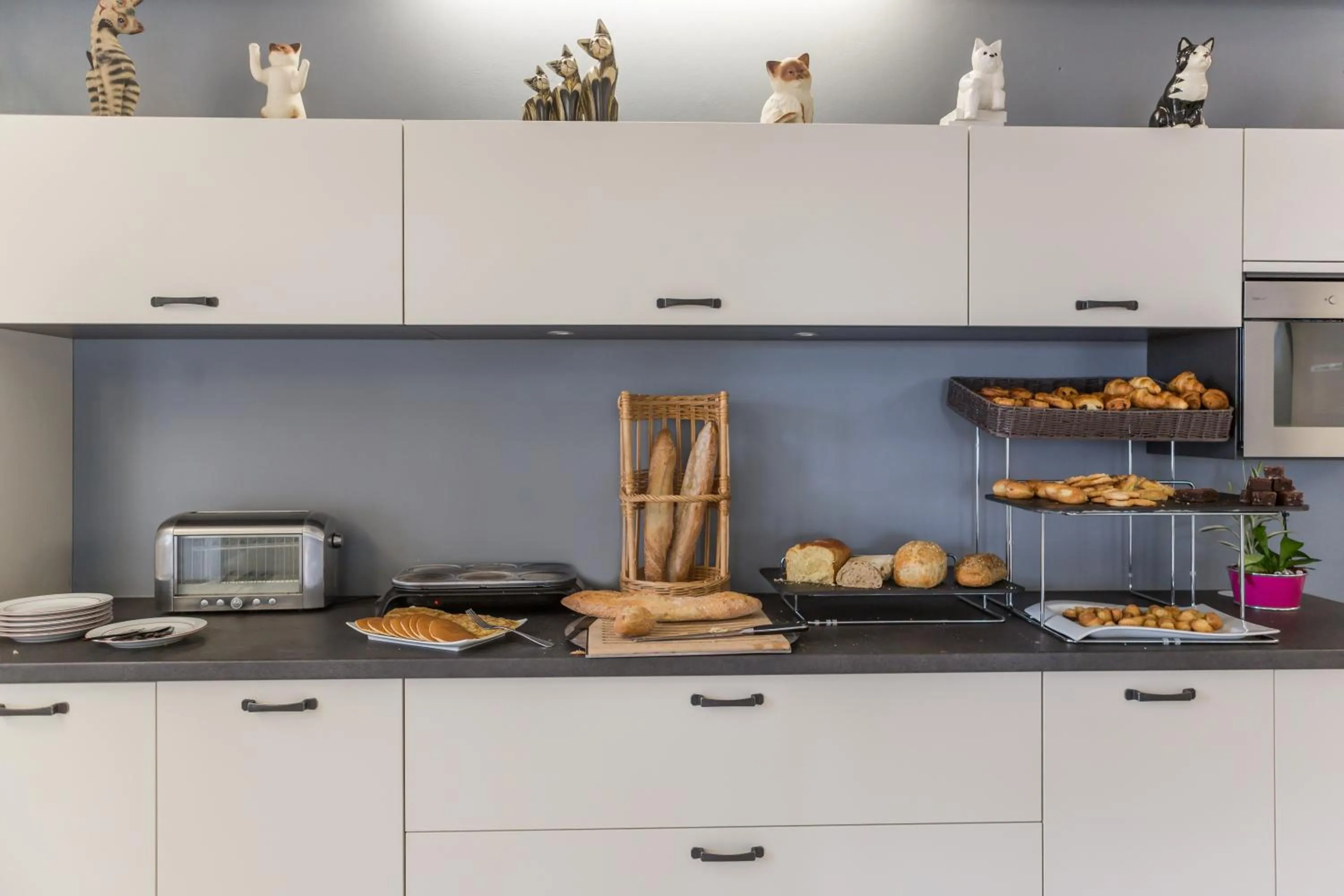 Food in Logis Hôtel Restaurant La Citadelle