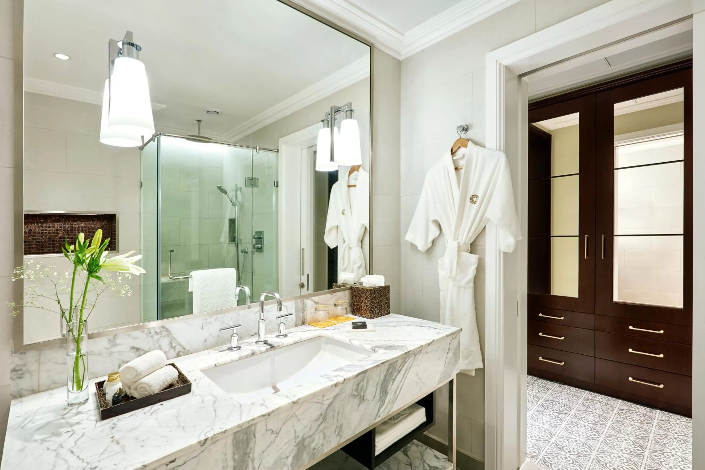 Bathroom in Taj Connemara, Chennai