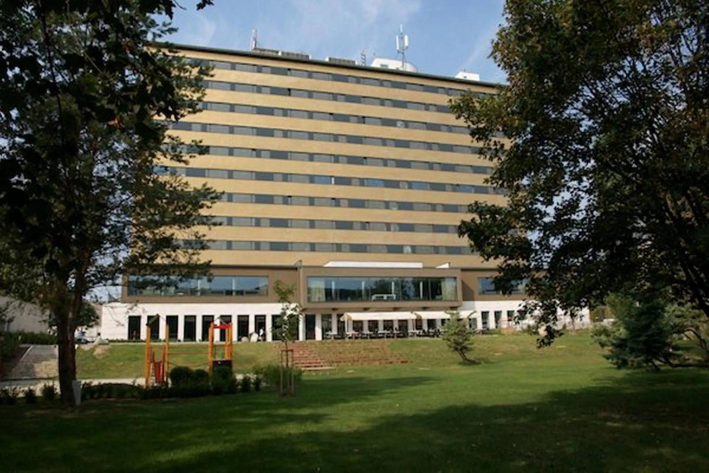 Facade/entrance in Hotel Yasmin Košice