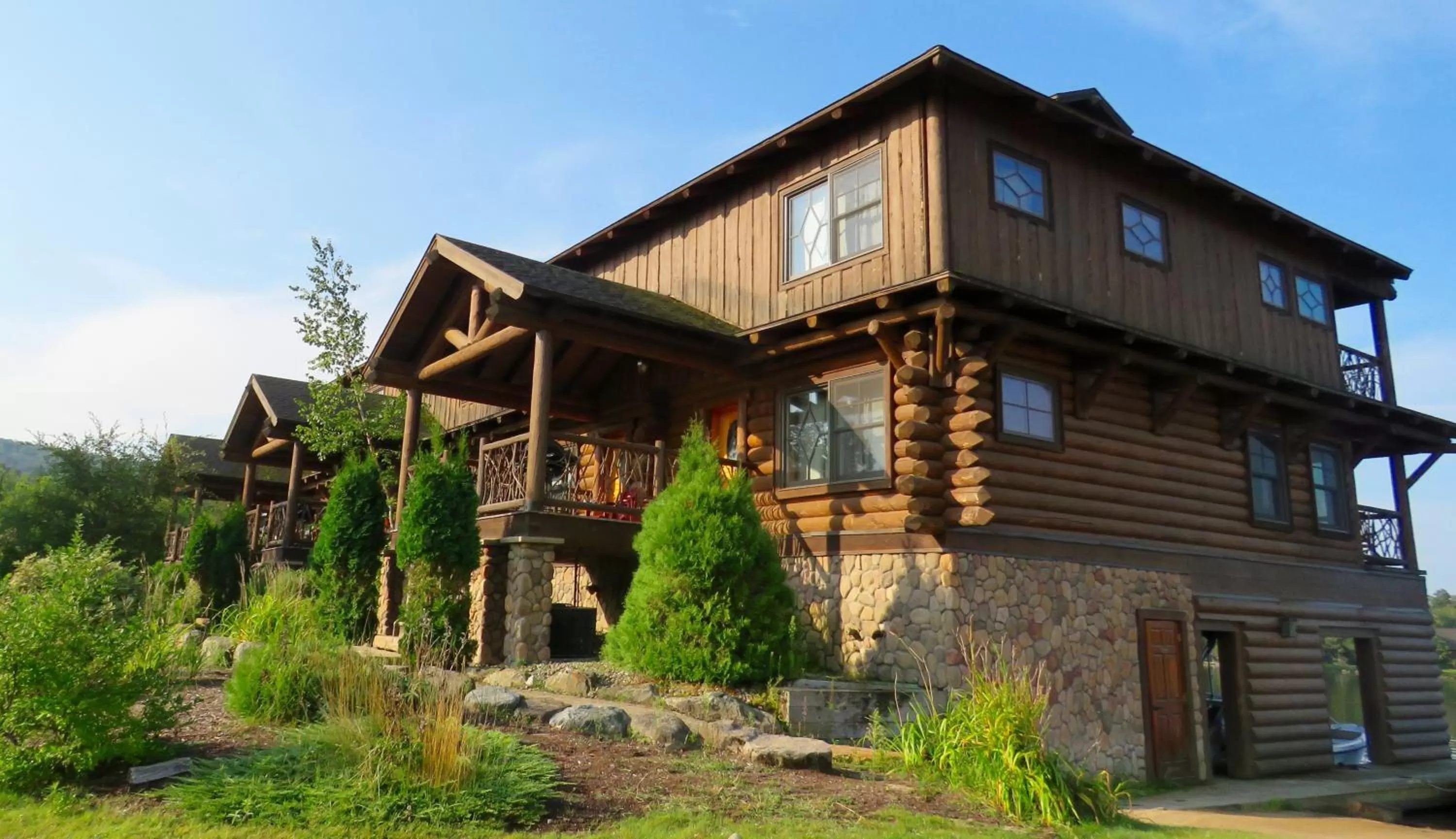 Property Building in Ampersand Bay Resort