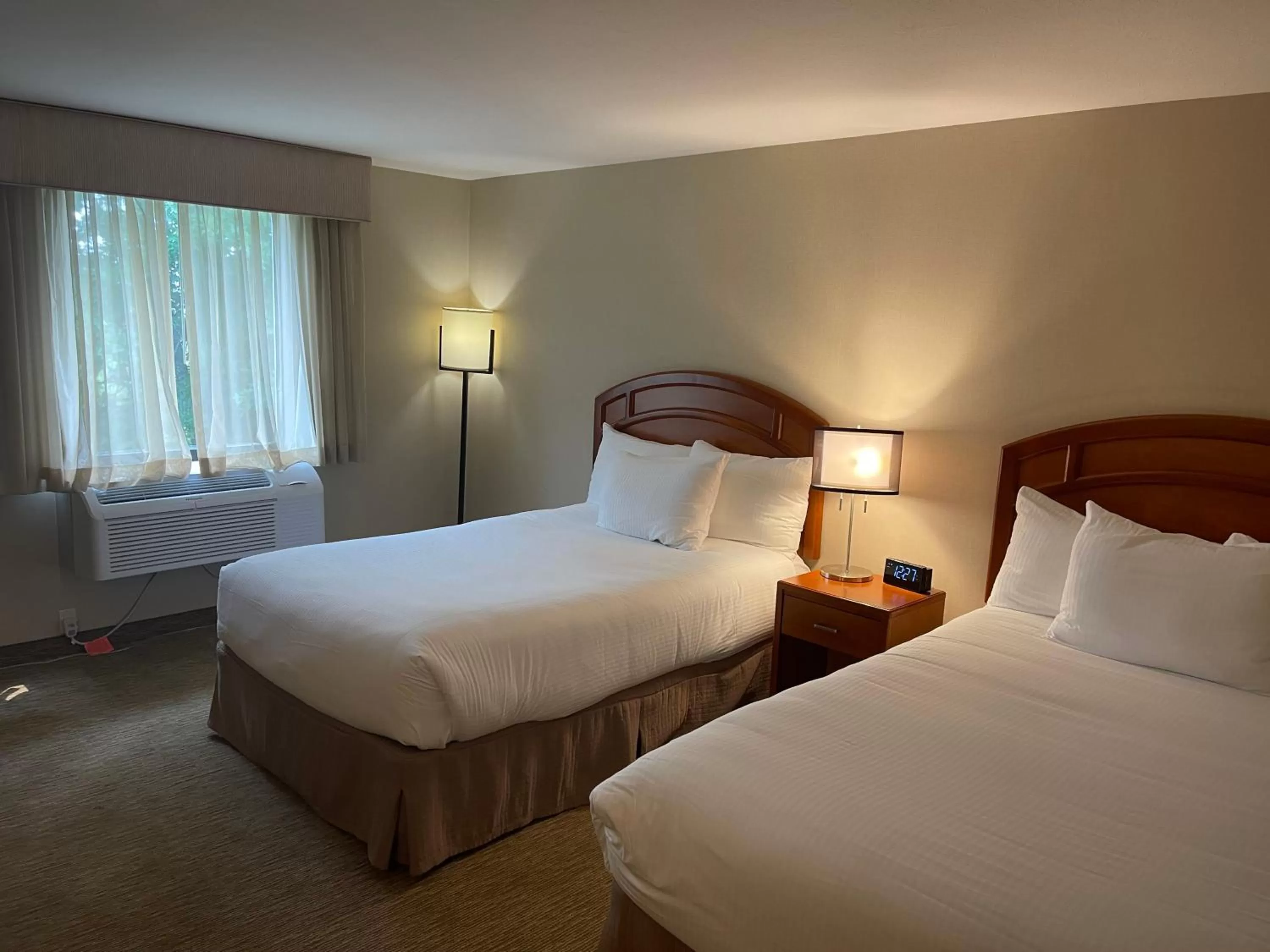 Guests, Bed in Best Western DuBois Hotel