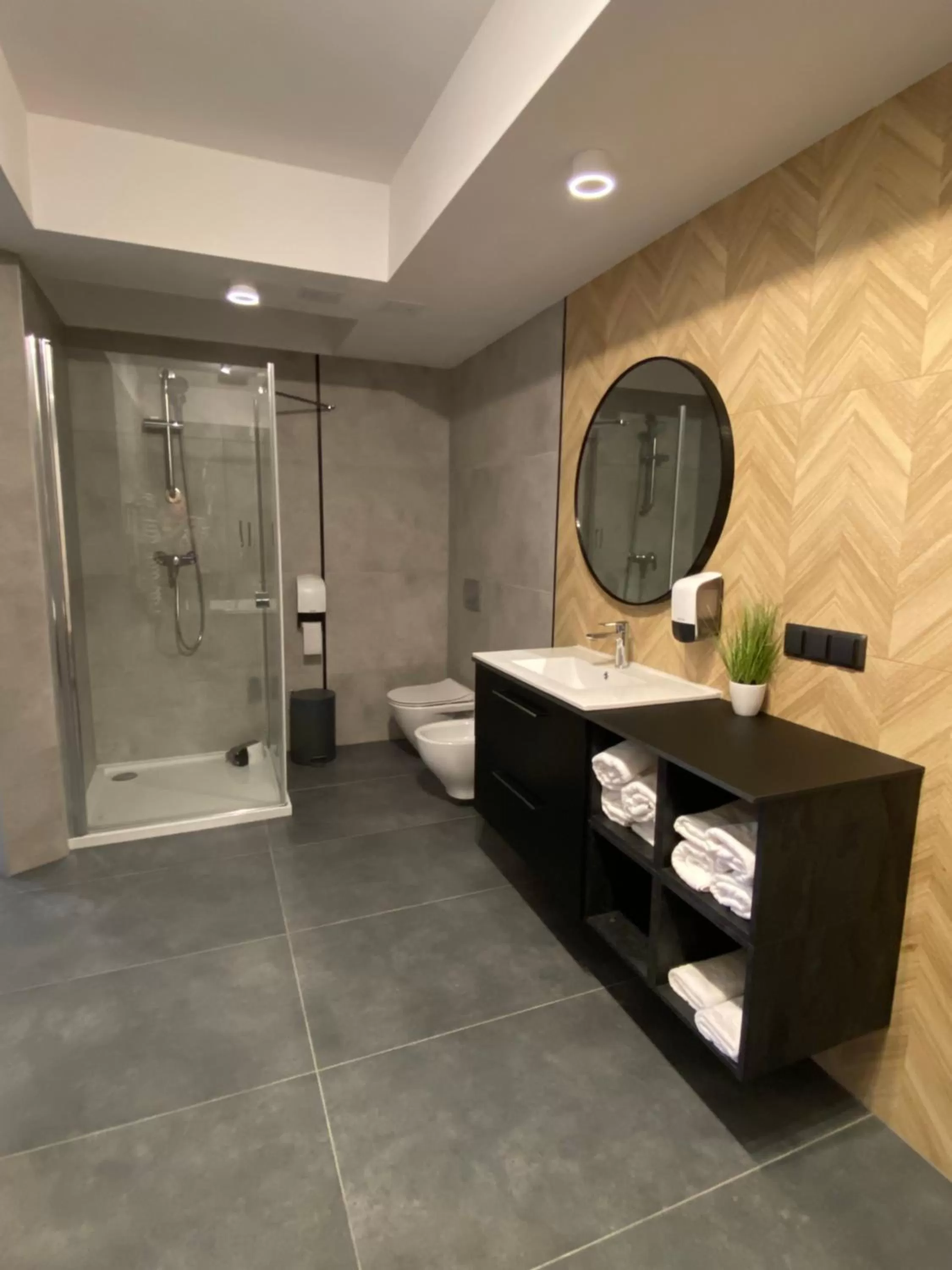 HOTEL CICHA WODA NIEPORĘT