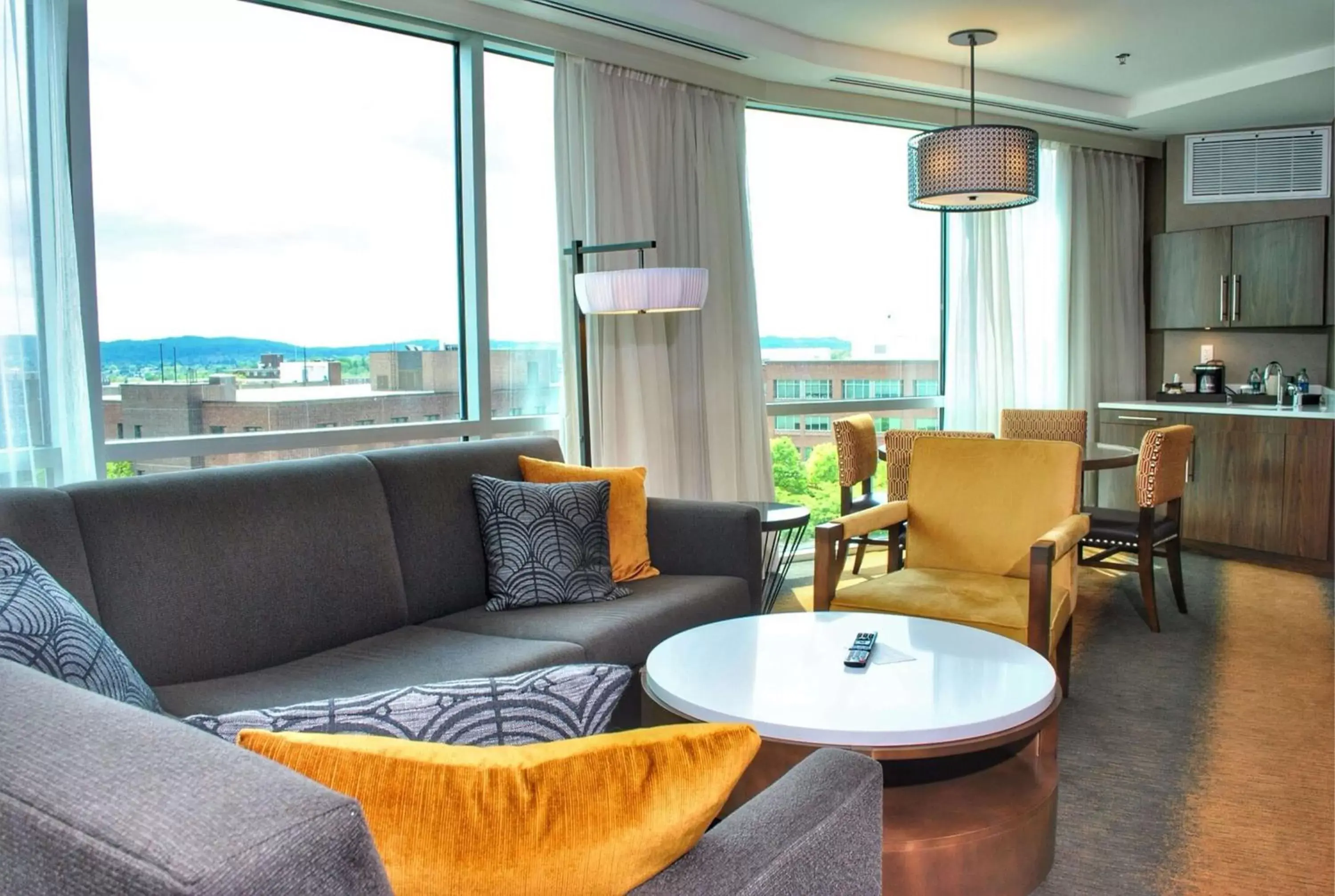 Two Room Suite in DoubleTree by Hilton Hotel Reading Two Room Suite in DoubleTree by Hilton Hotel Reading